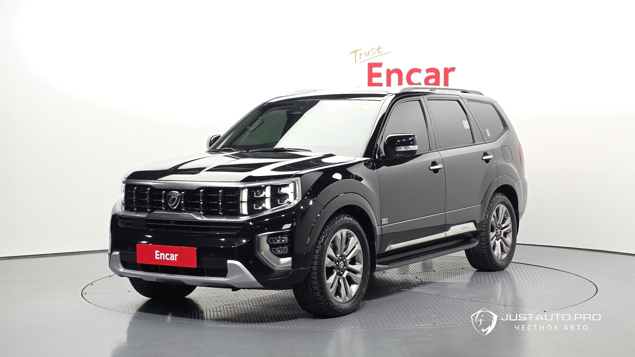 Автомобиль Kia Mohave