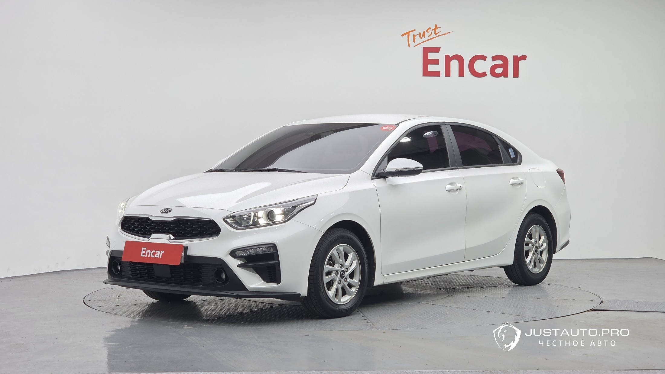 Автомобиль Kia K3