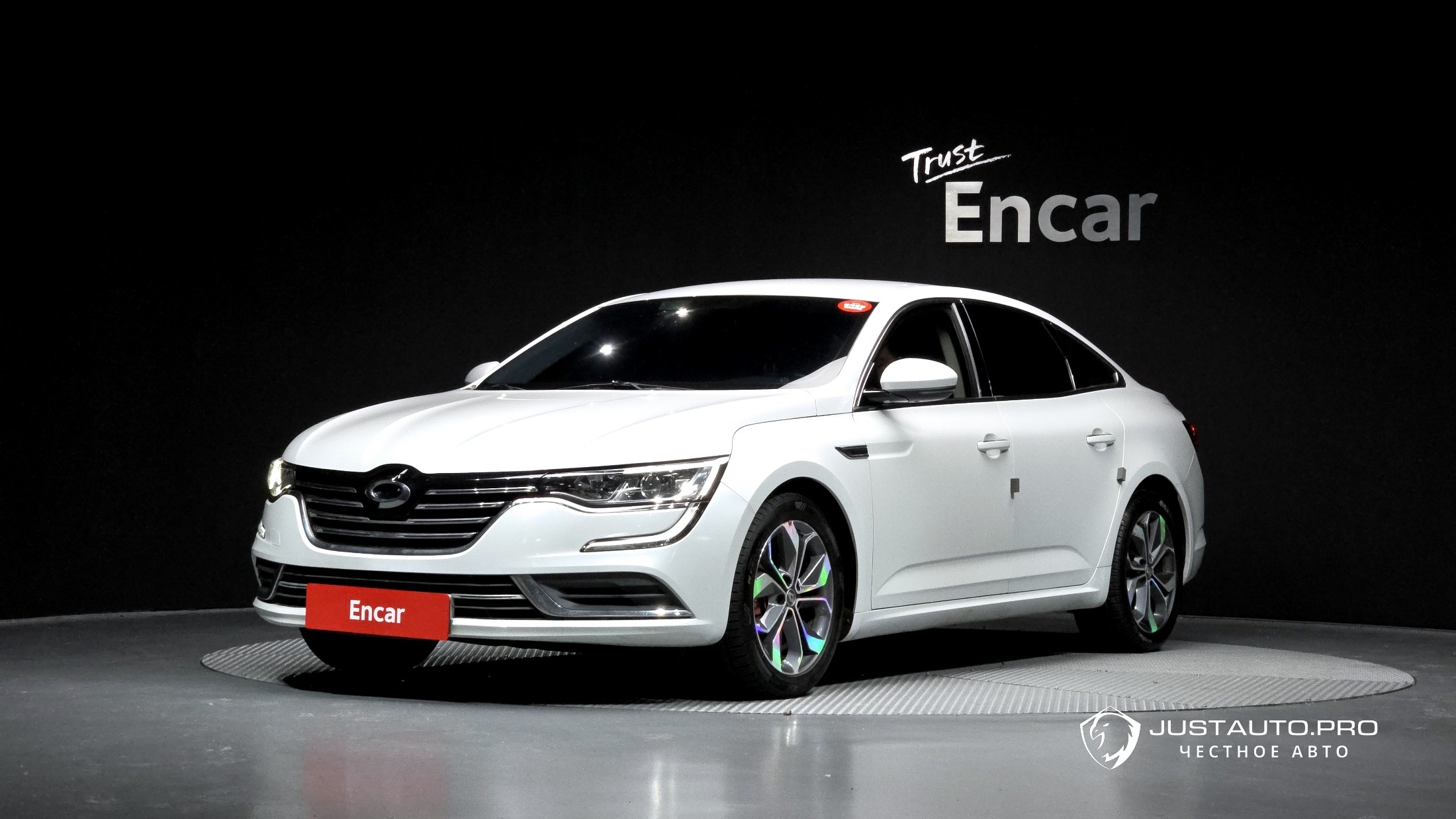 Автомобиль Renault-KoreaSamsung SM6