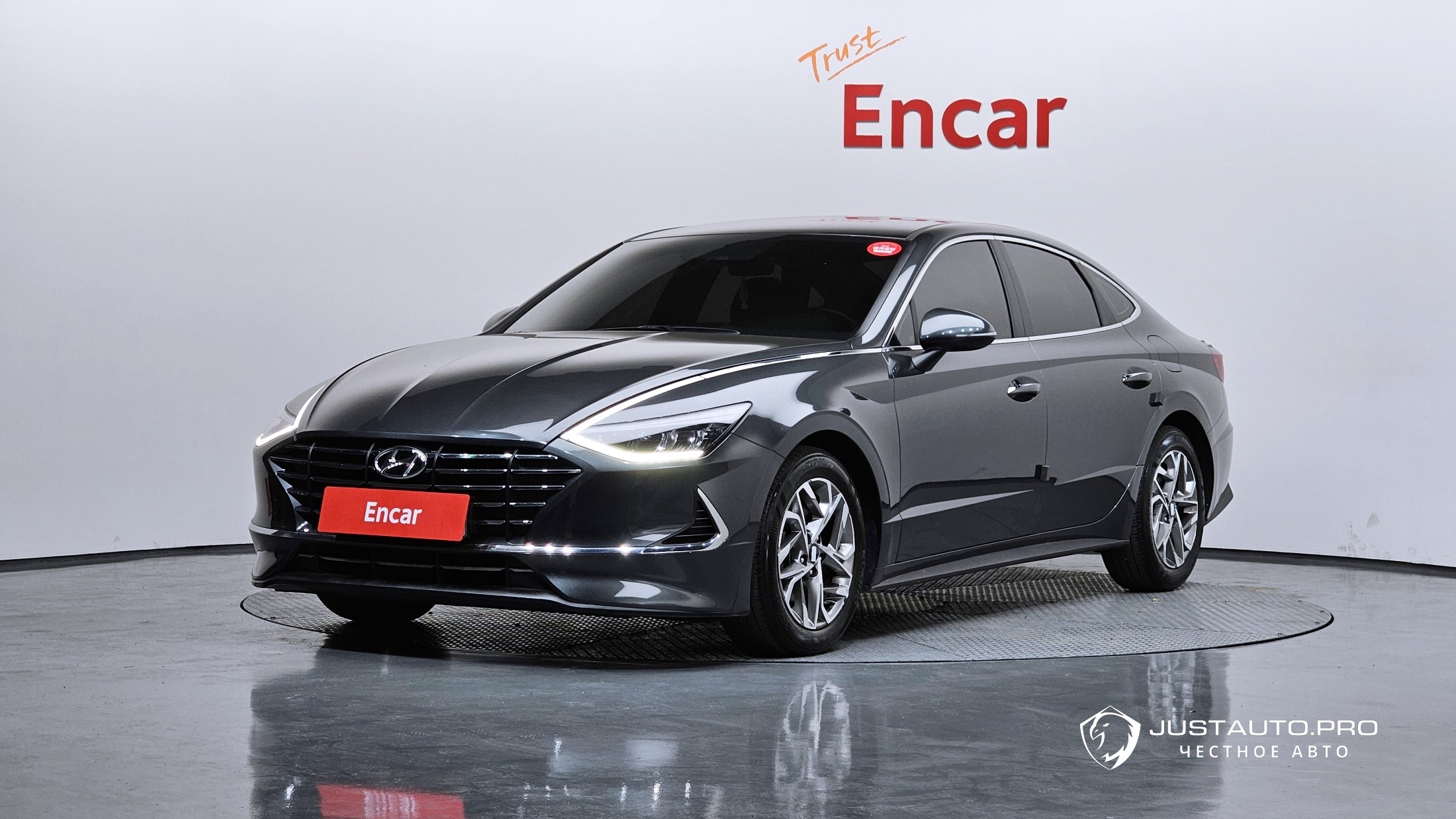 Автомобиль Hyundai Sonata