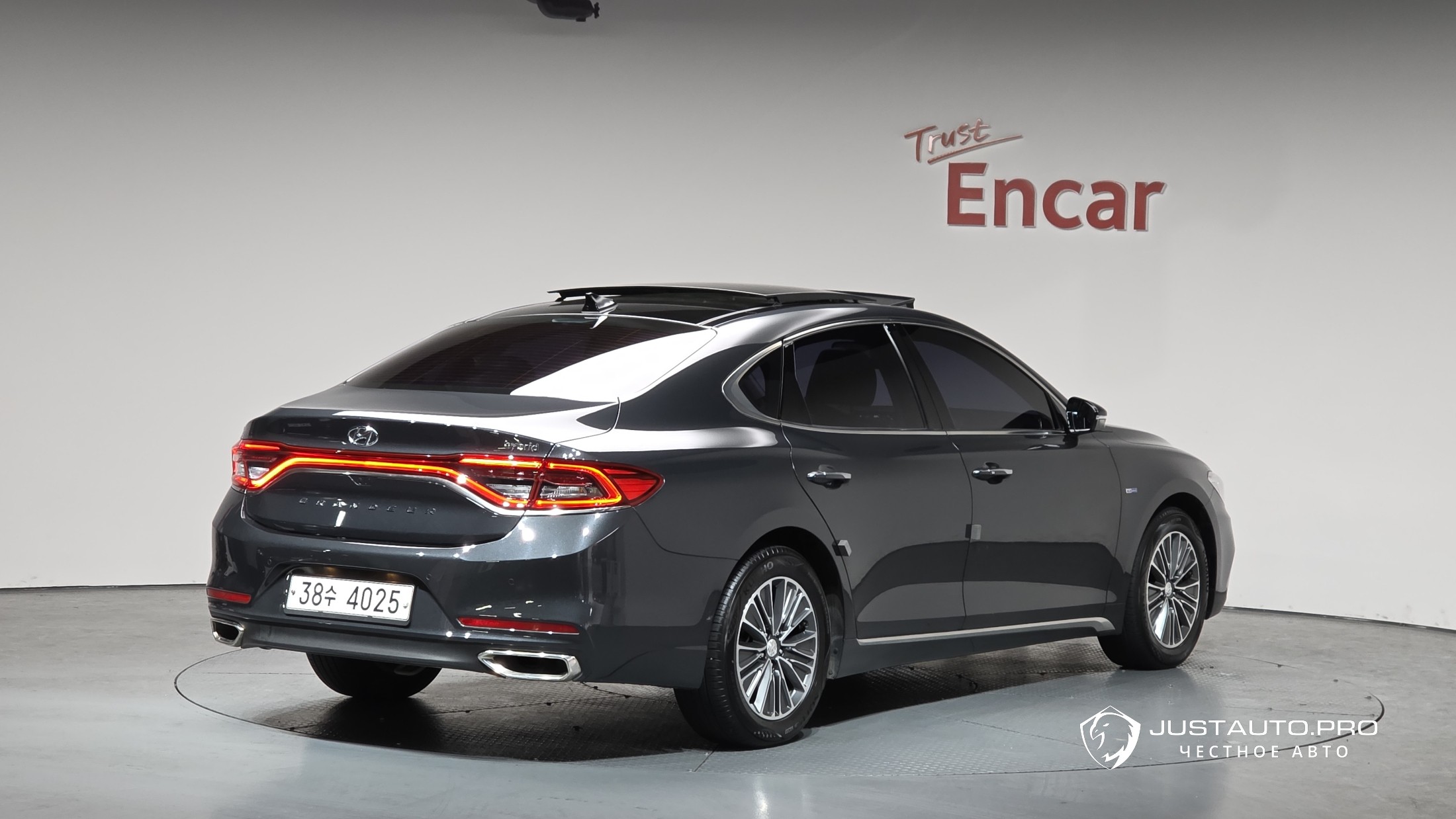 Автомобиль Hyundai Grandeur