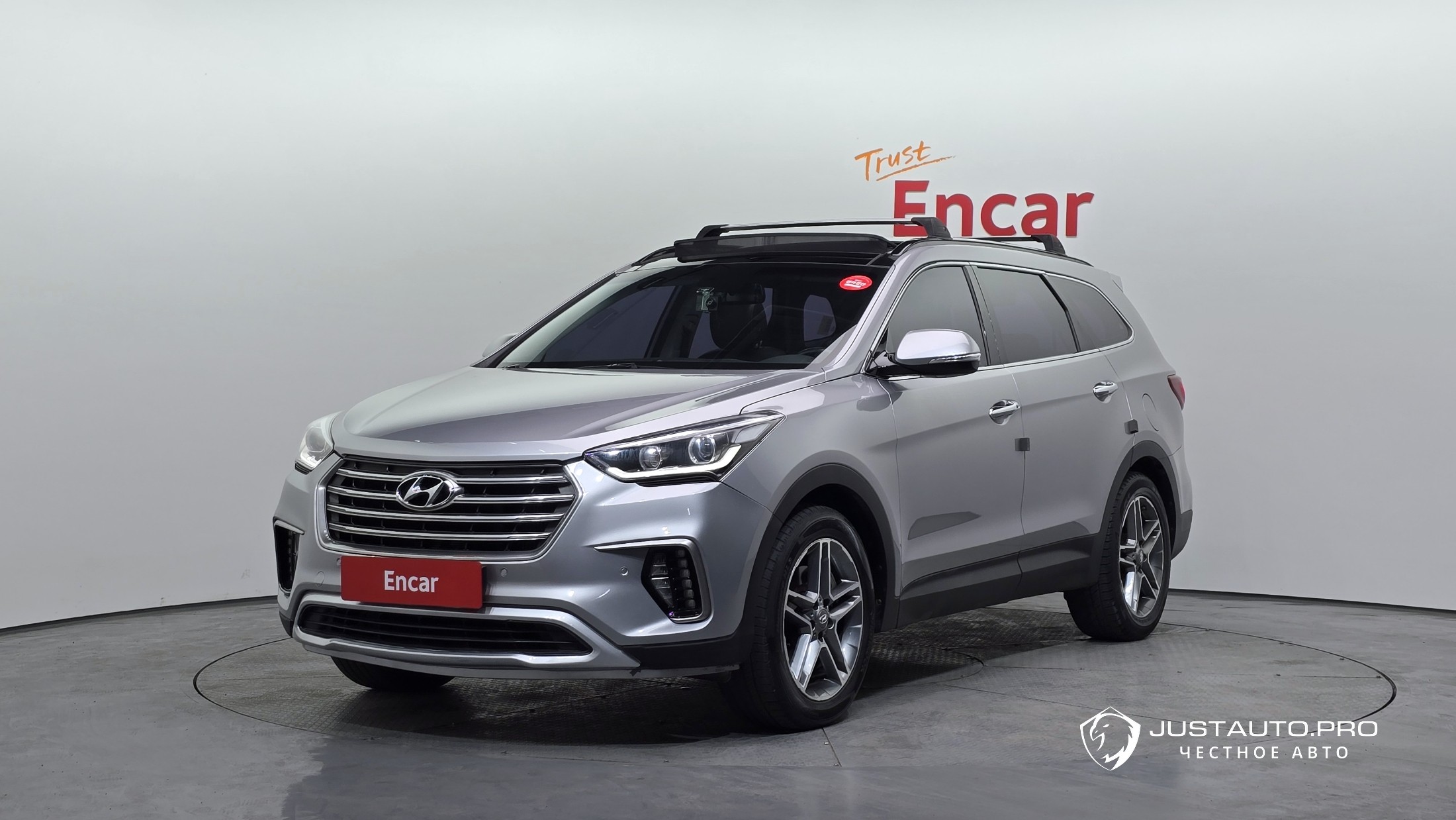 Автомобиль Hyundai Maxcruz