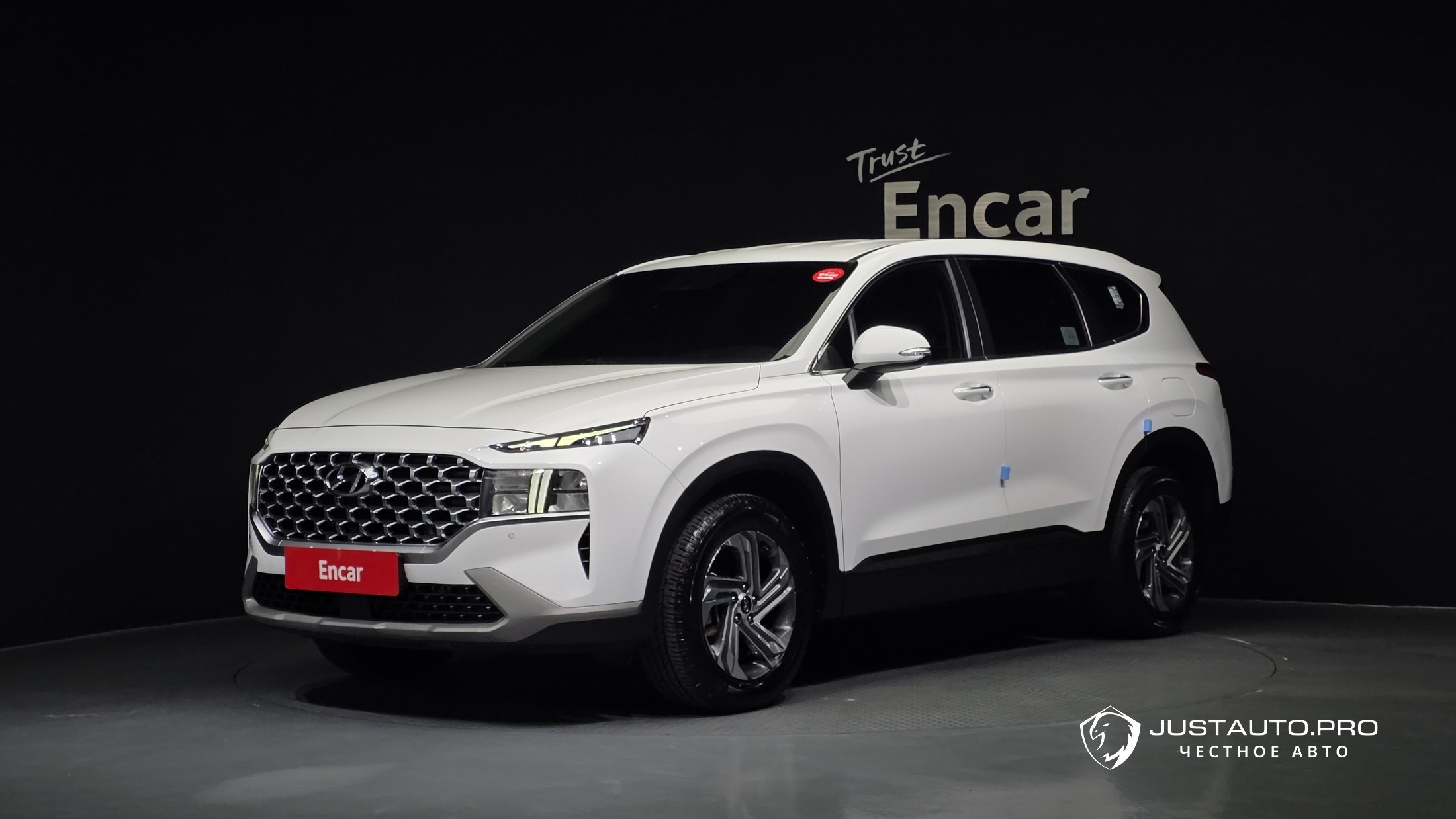 Автомобиль Hyundai Santafe