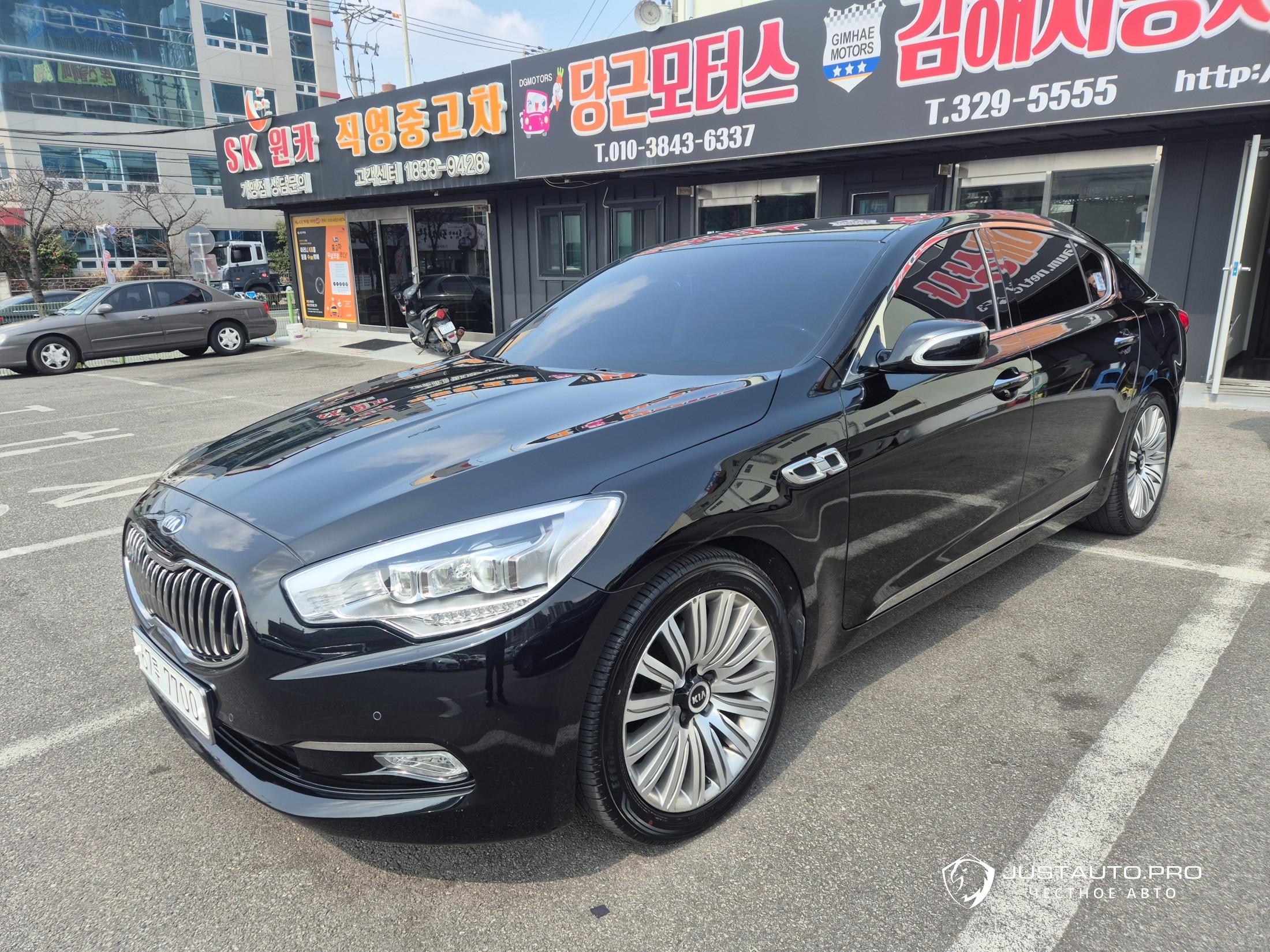 Автомобиль Kia K9