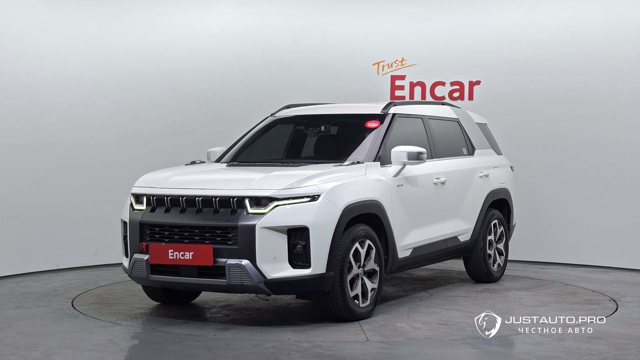 Автомобиль KG_Mobility_Ssangyong Torres