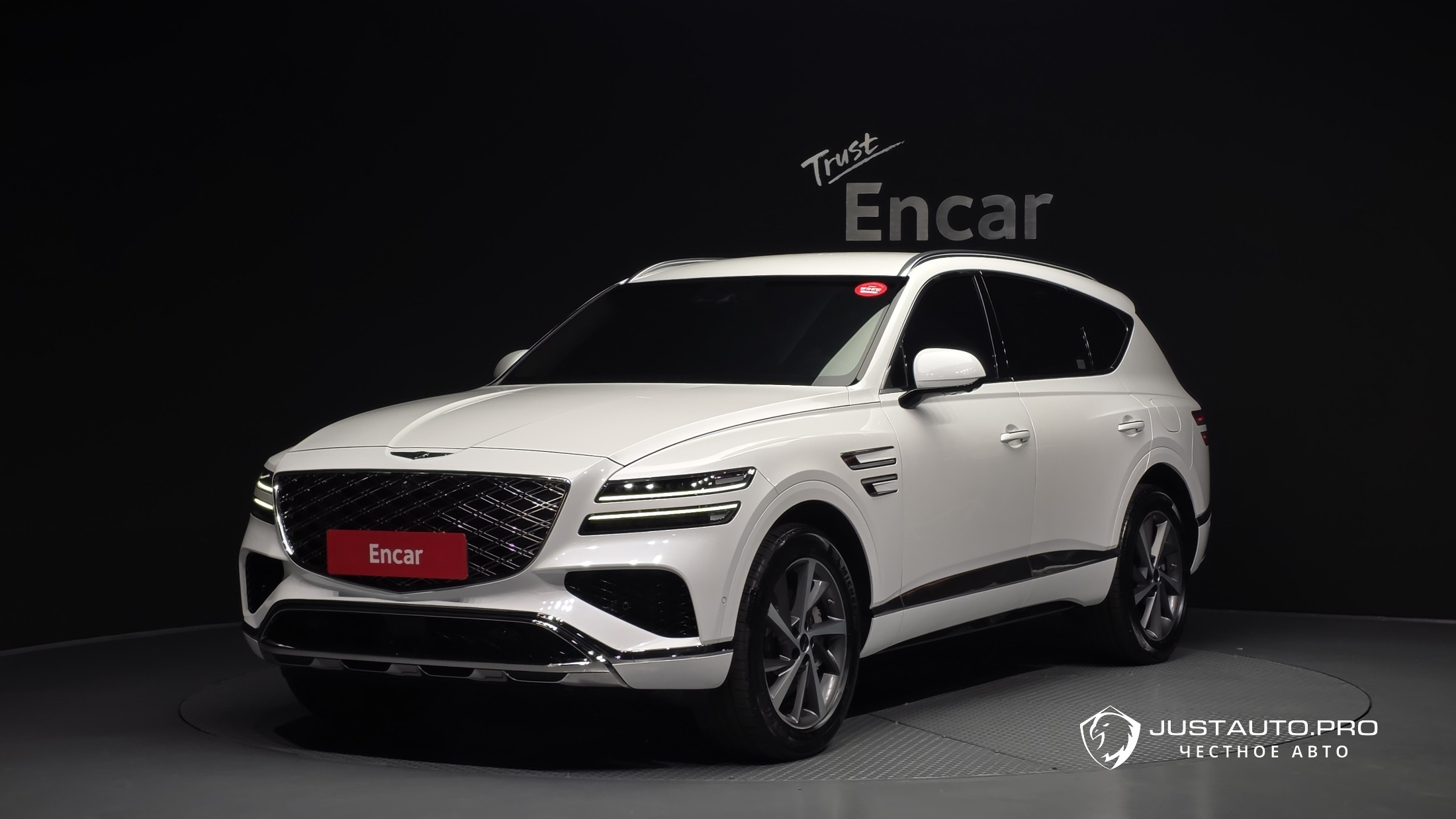 Автомобиль Genesis GV80