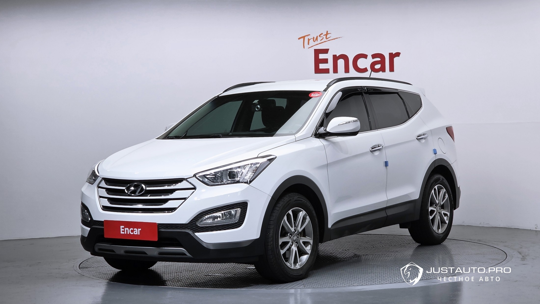 Автомобиль Hyundai Santafe