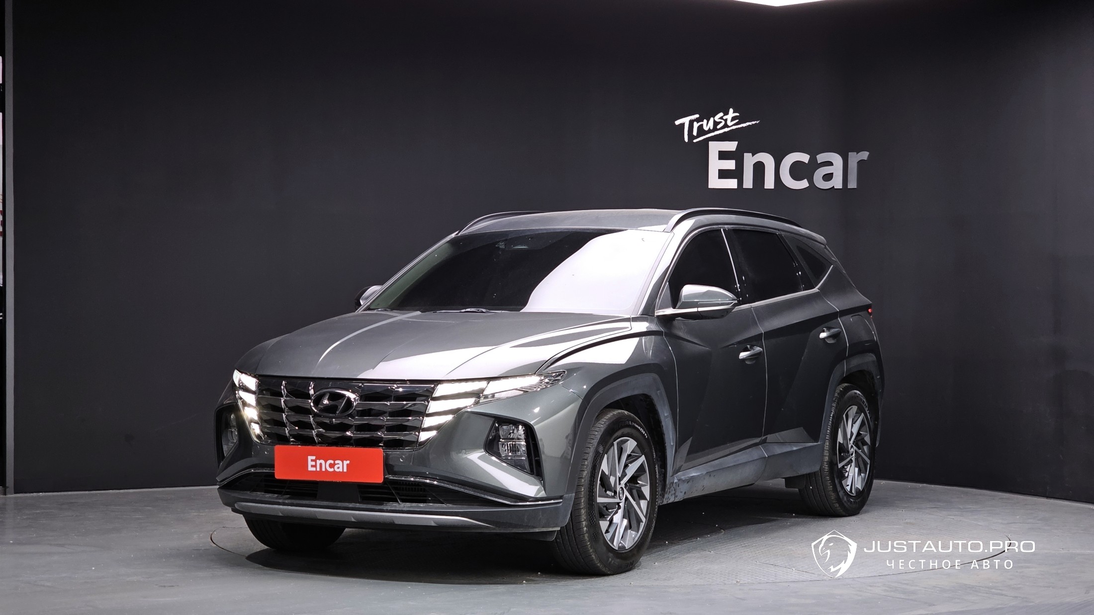 Автомобиль Hyundai Tucson