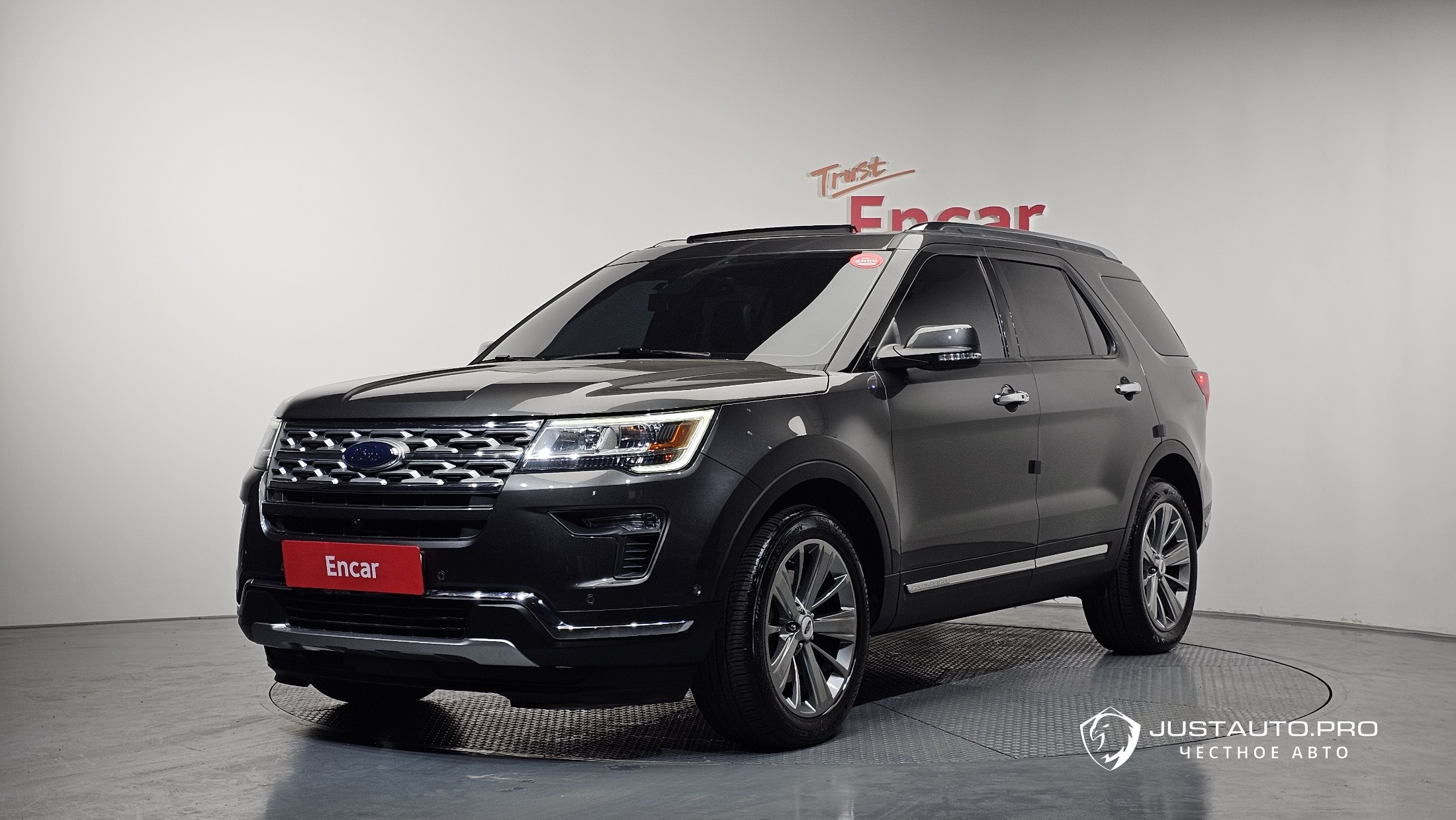 Автомобиль Ford Explorer