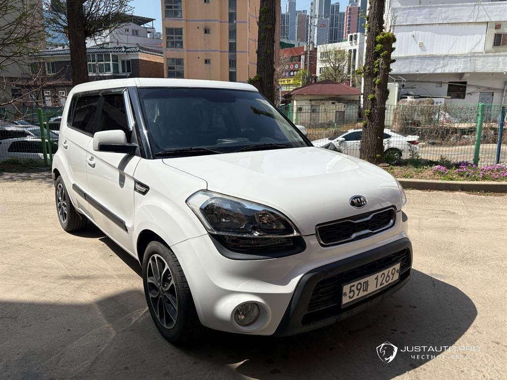 Автомобиль Kia Soul