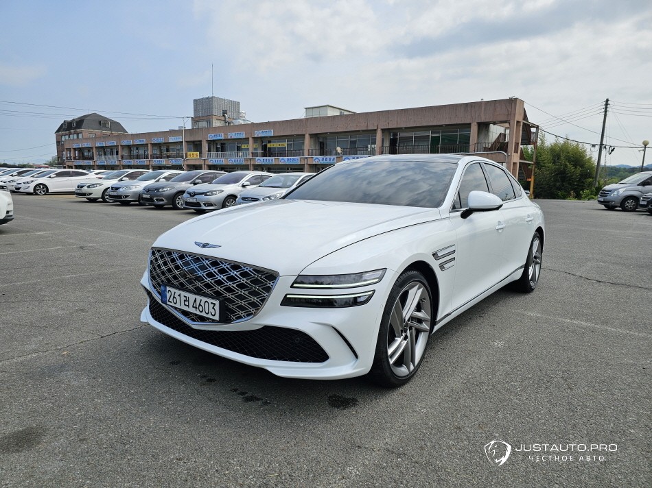 Автомобиль Genesis G80