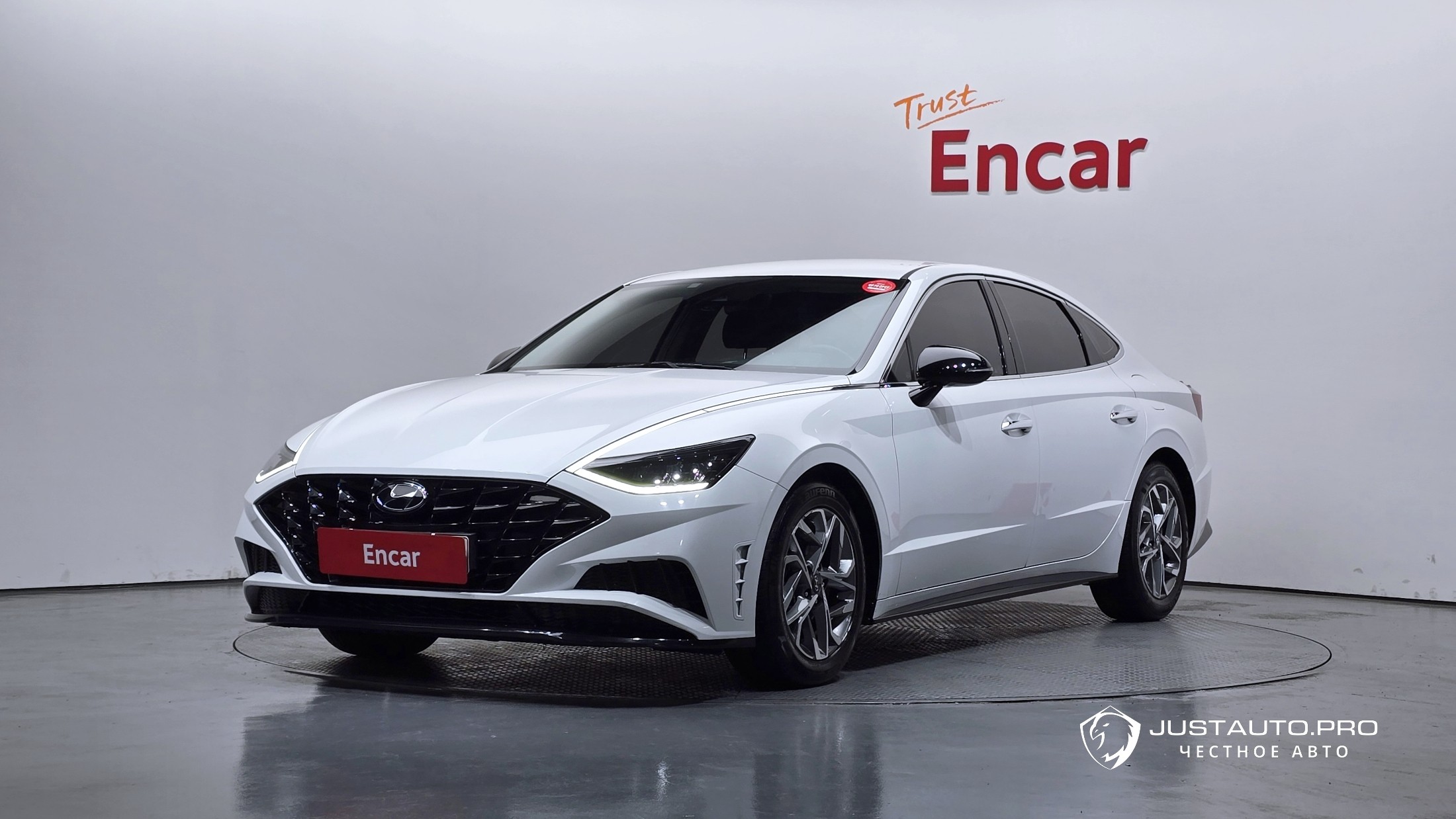 Автомобиль Hyundai Sonata