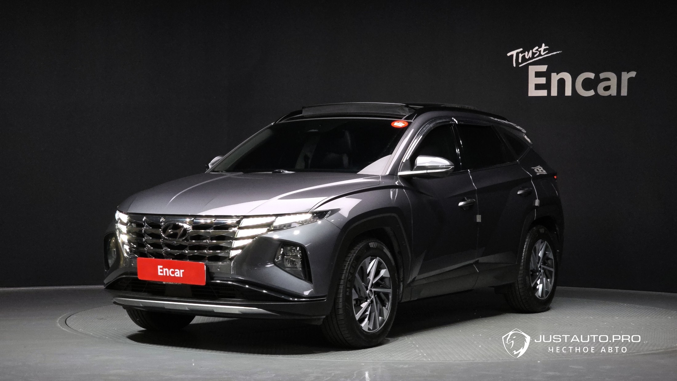 Автомобиль Hyundai Tucson