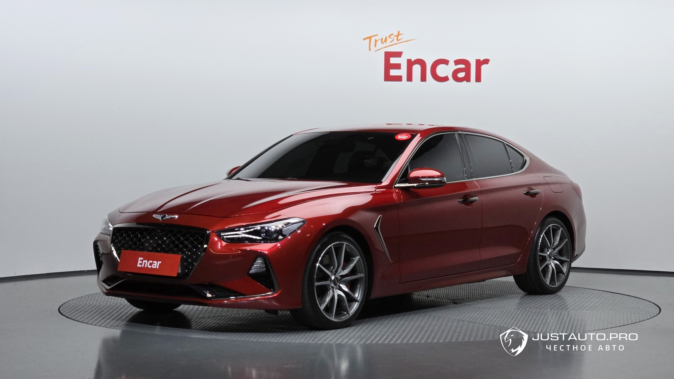 Автомобиль Genesis G70
