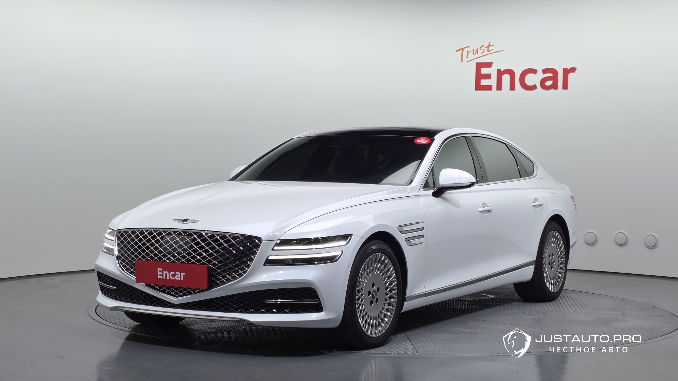 Автомобиль Genesis G80