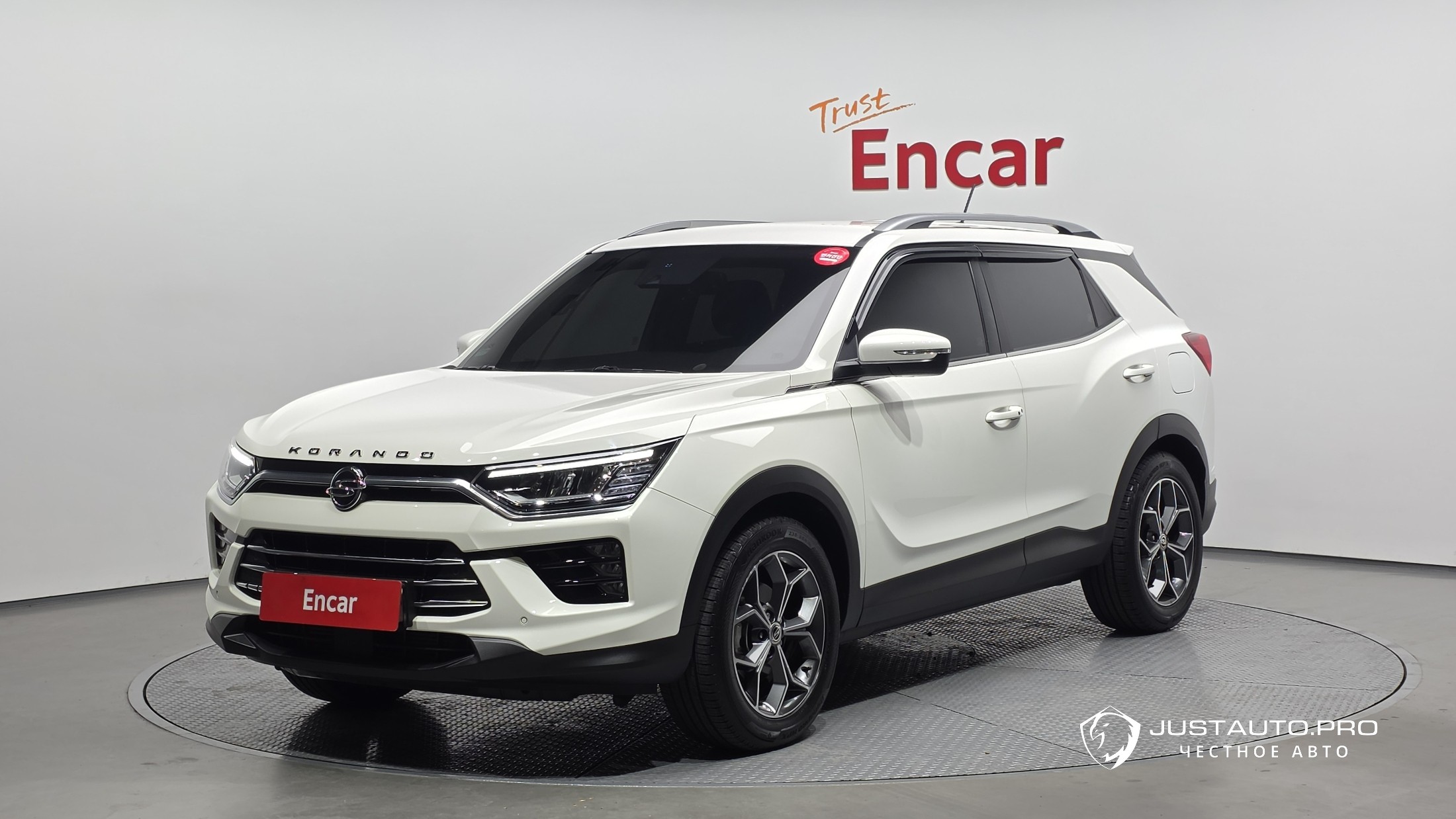 Автомобиль KG_Mobility_Ssangyong KORANDO
