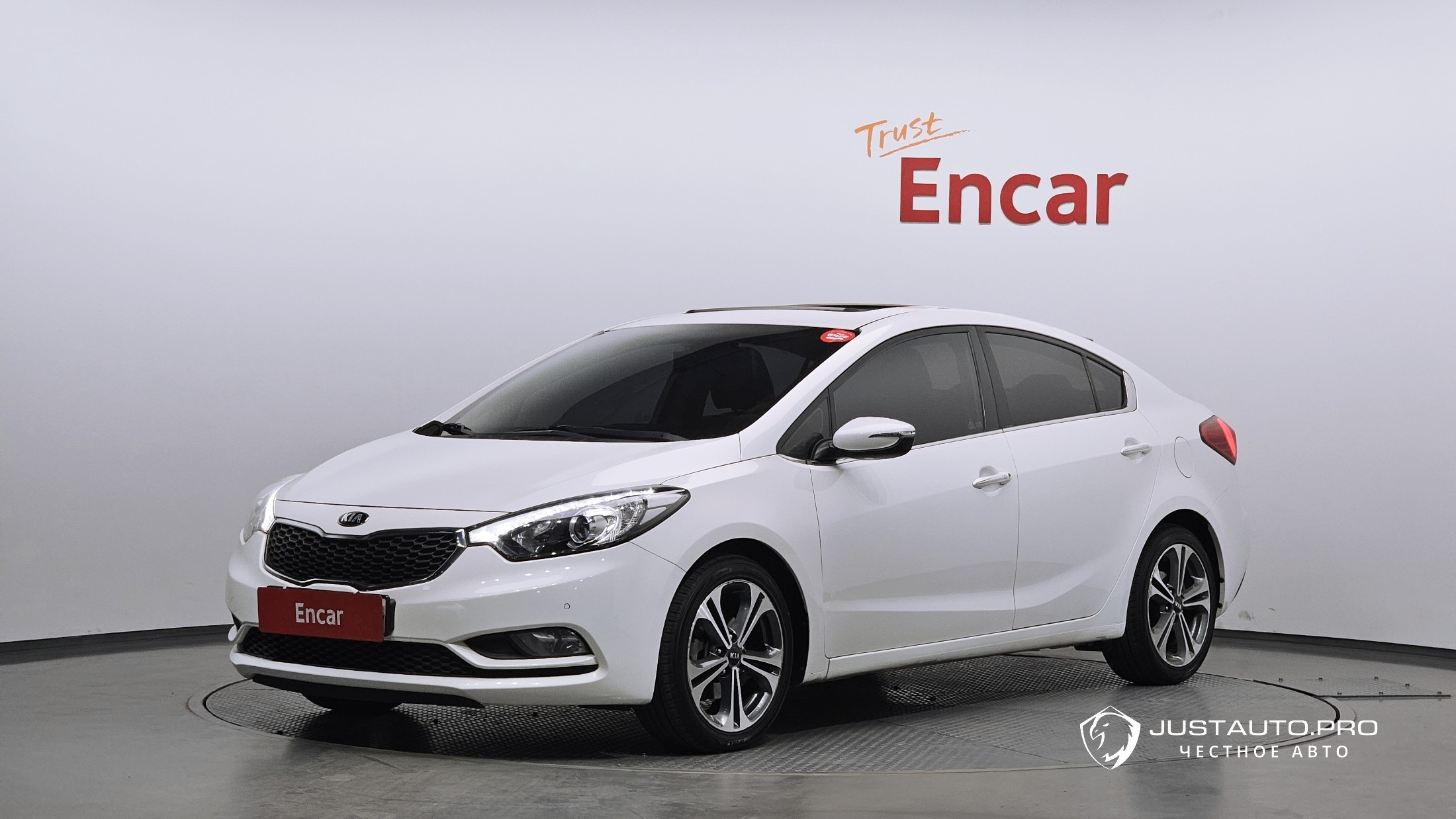 Автомобиль Kia K3