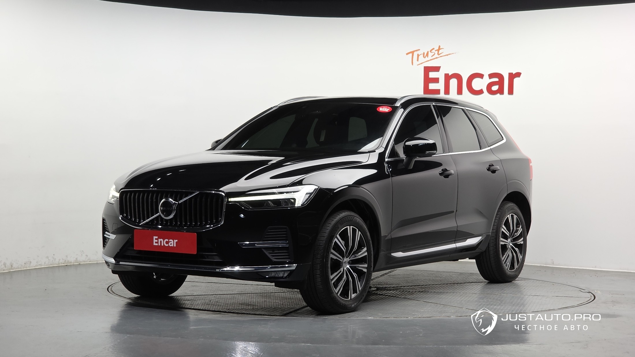 Автомобиль Volvo XC60