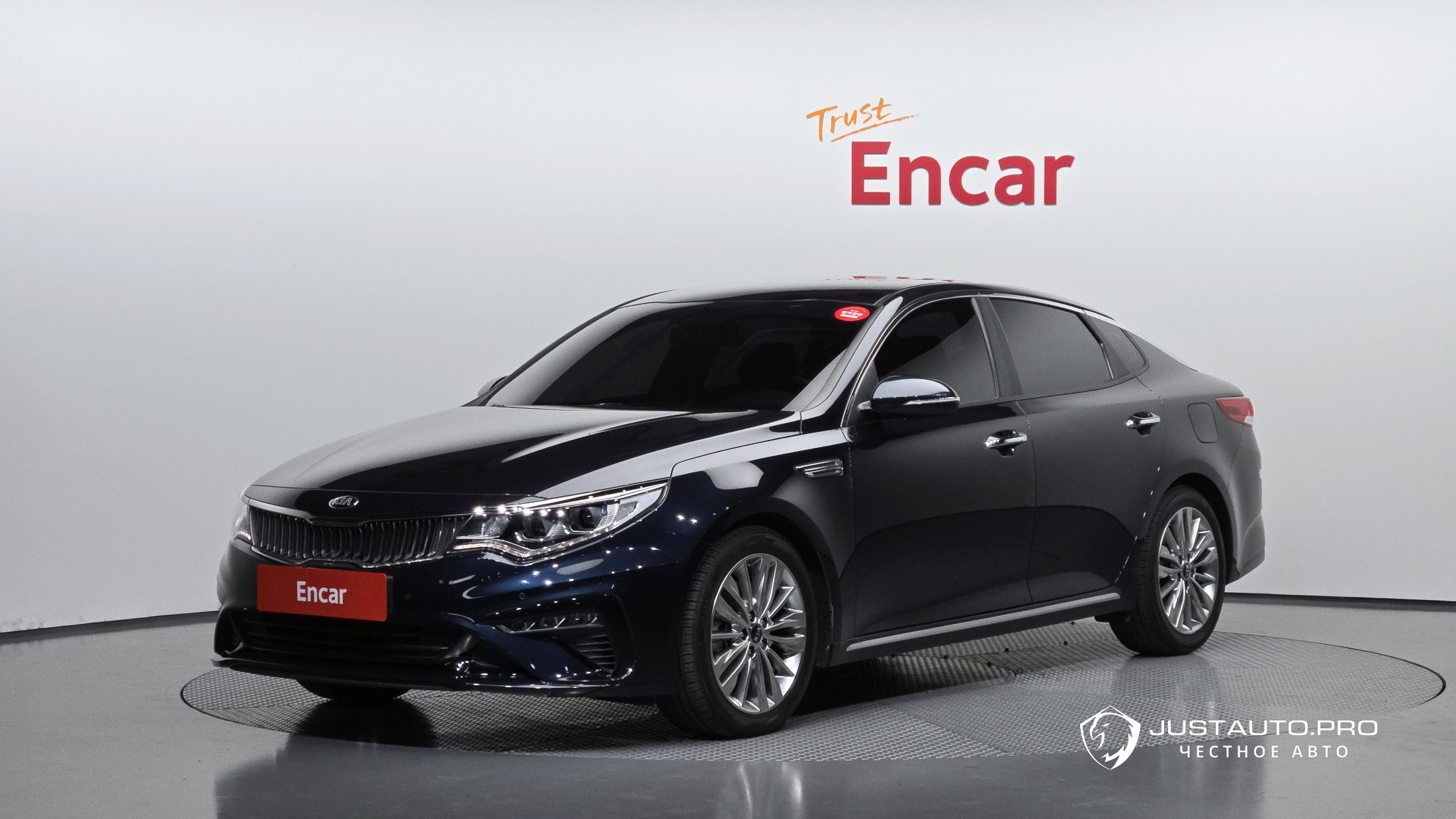 Автомобиль Kia K5