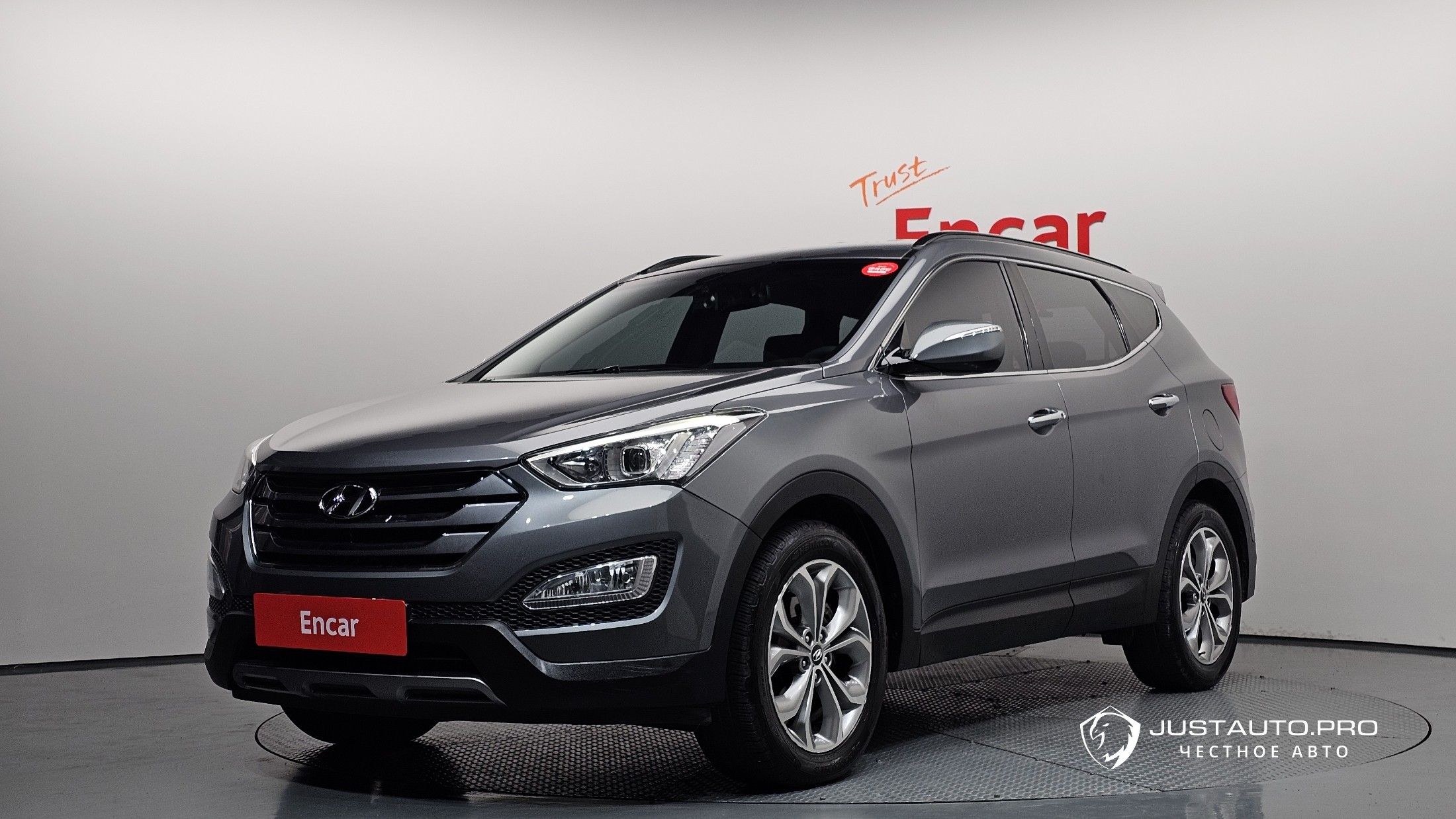 Автомобиль Hyundai Santafe