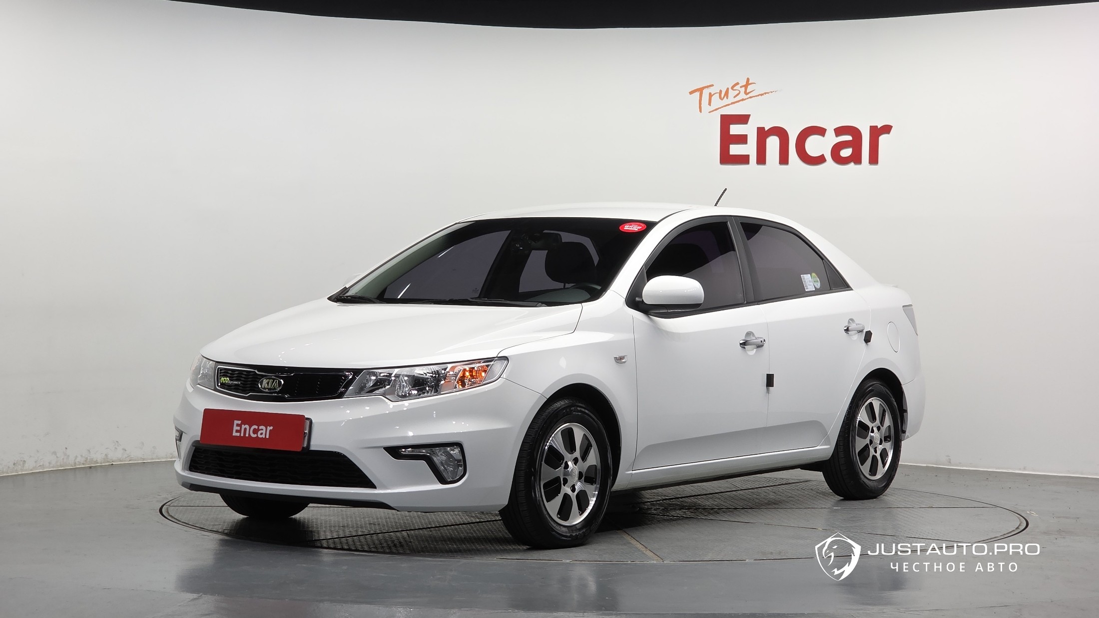 Автомобиль Kia Porte