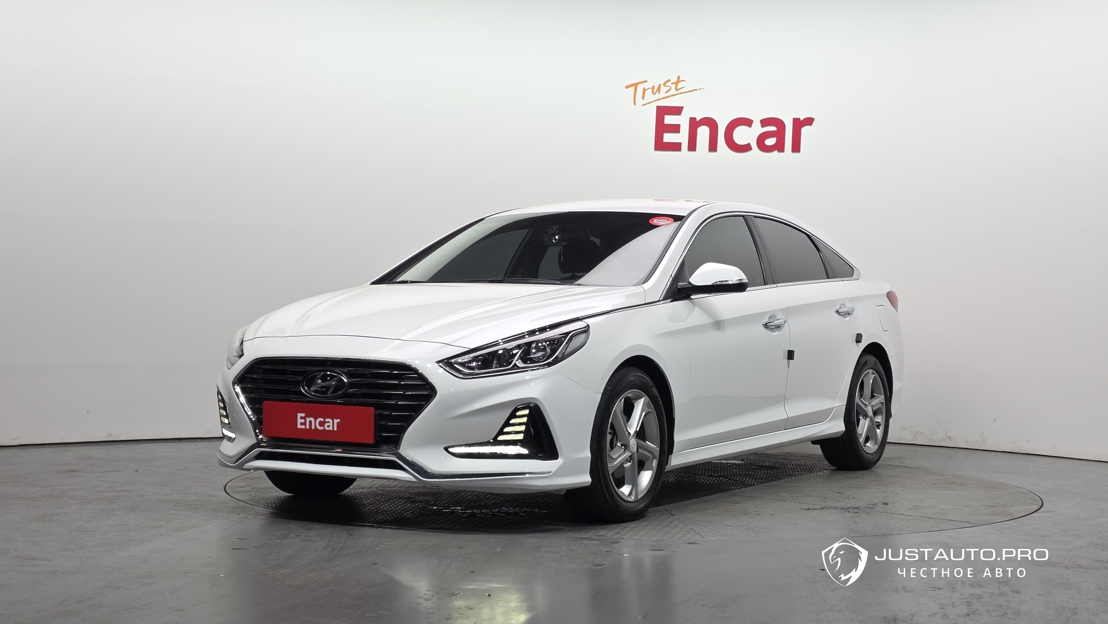 Автомобиль Hyundai Sonata