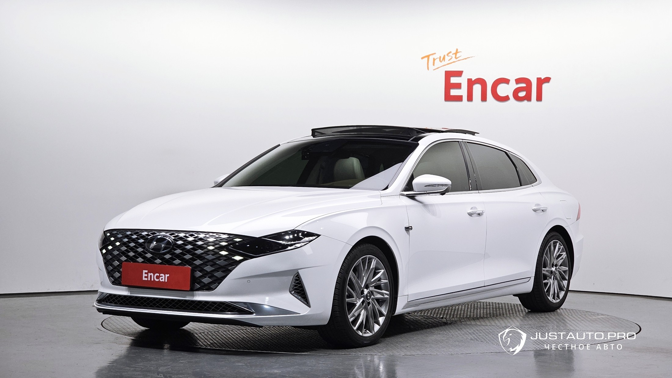 Автомобиль Hyundai Grandeur