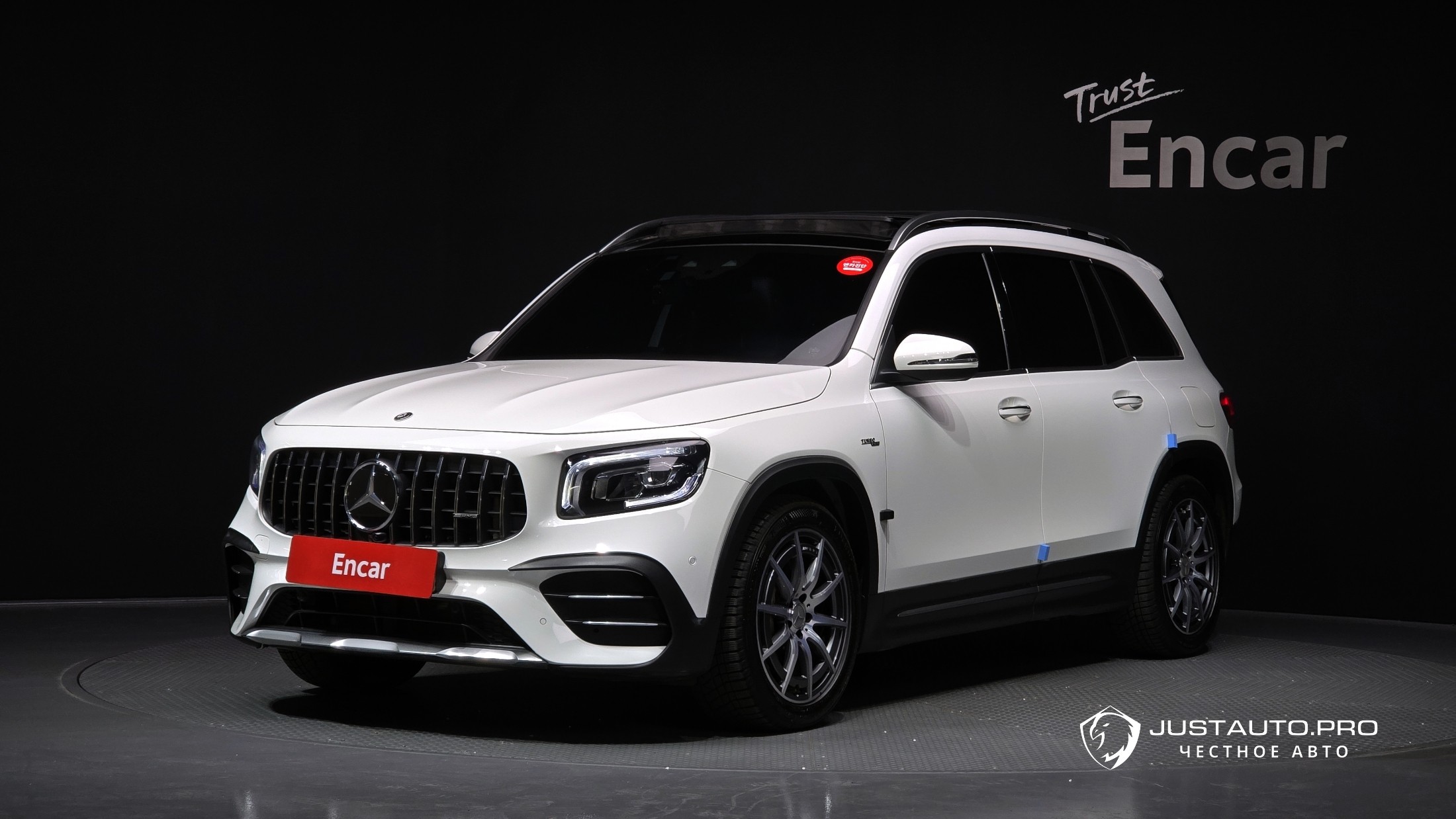 Автомобиль Mercedes-Benz GLB-Class