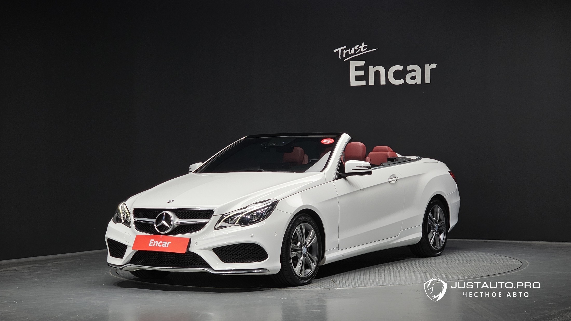 Автомобиль Mercedes-Benz E-Class