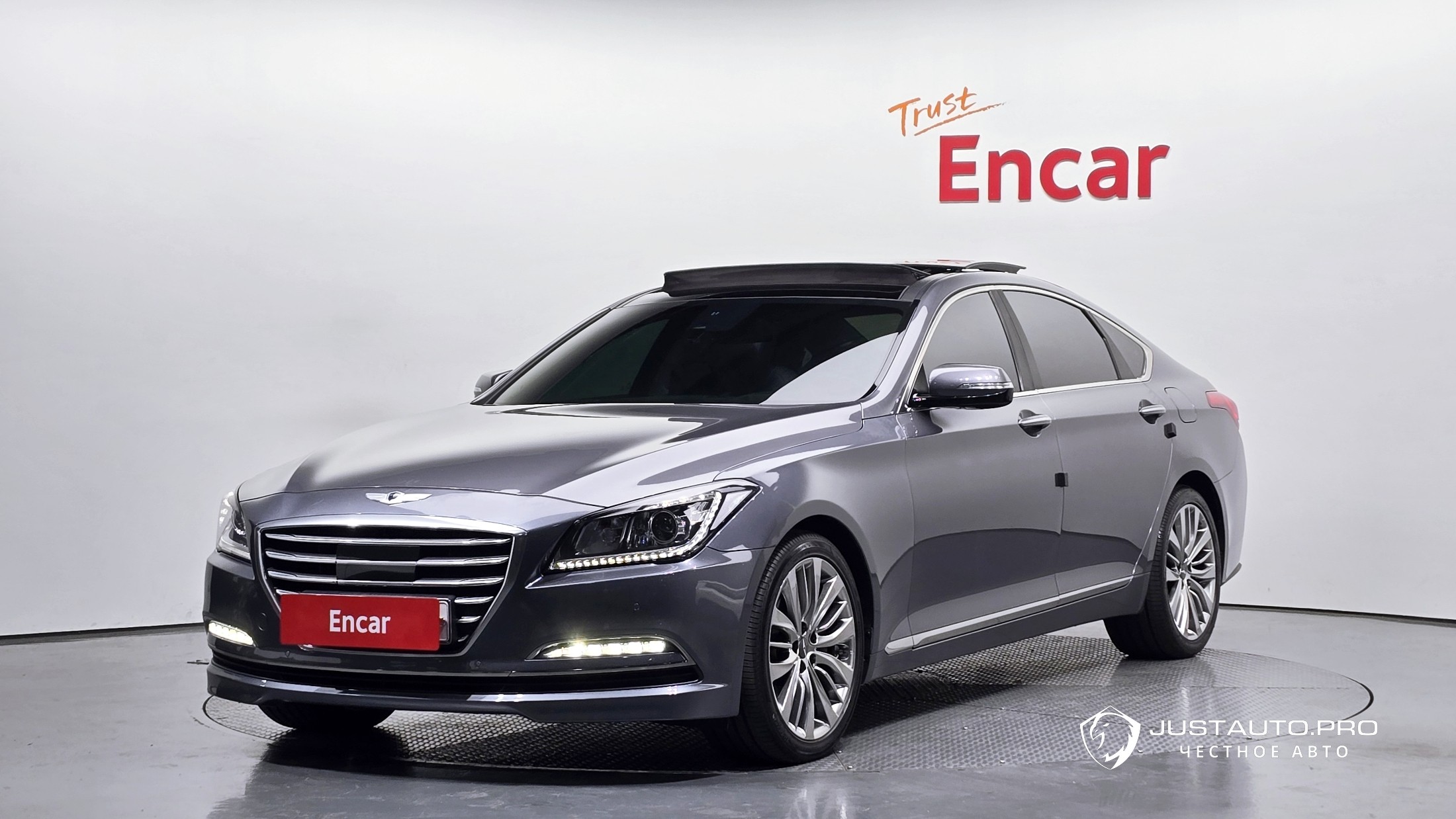 Автомобиль Hyundai Genesis