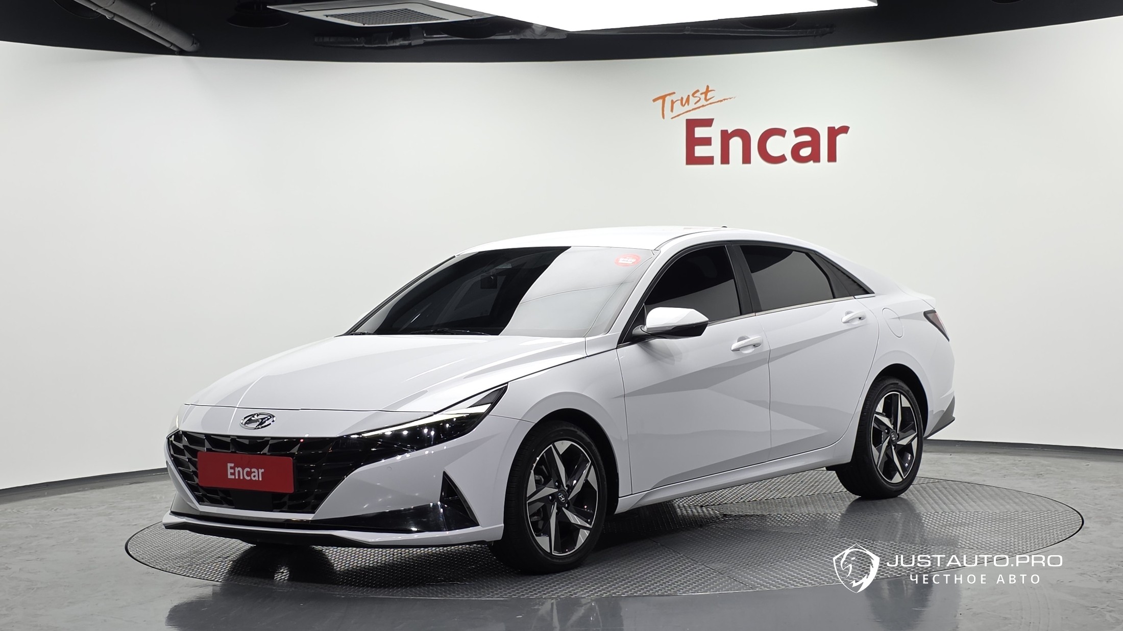 Автомобиль Hyundai AVANTE