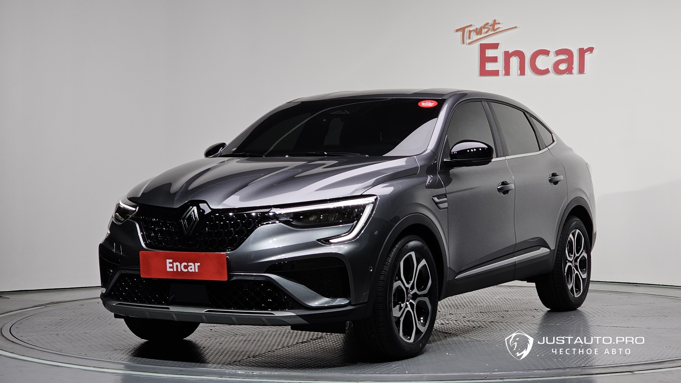 Автомобиль Renault-KoreaSamsung Arkana