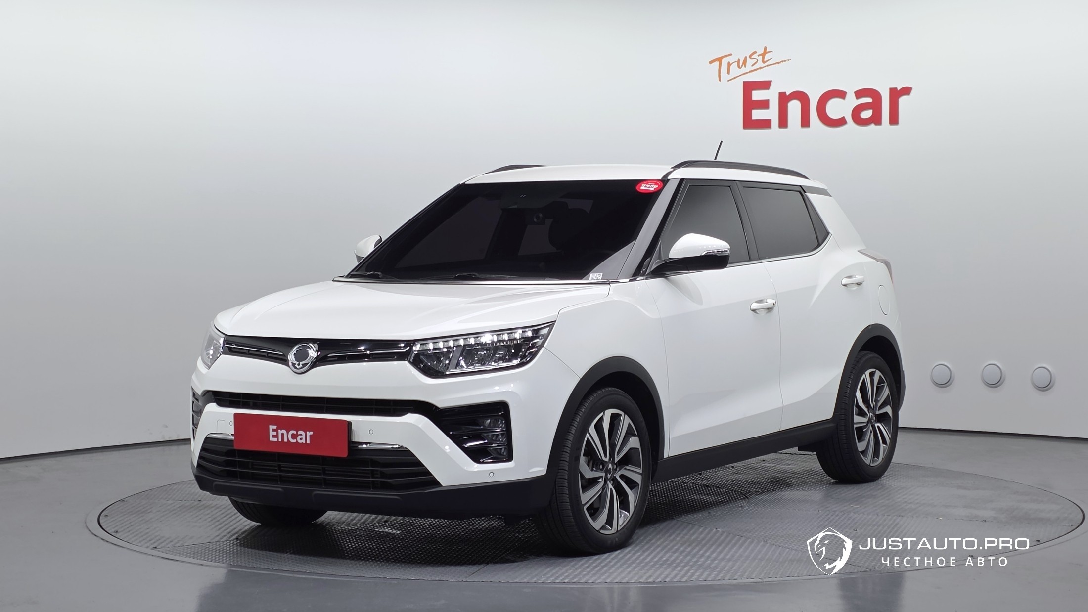 Автомобиль KG_Mobility_Ssangyong TIBOLI