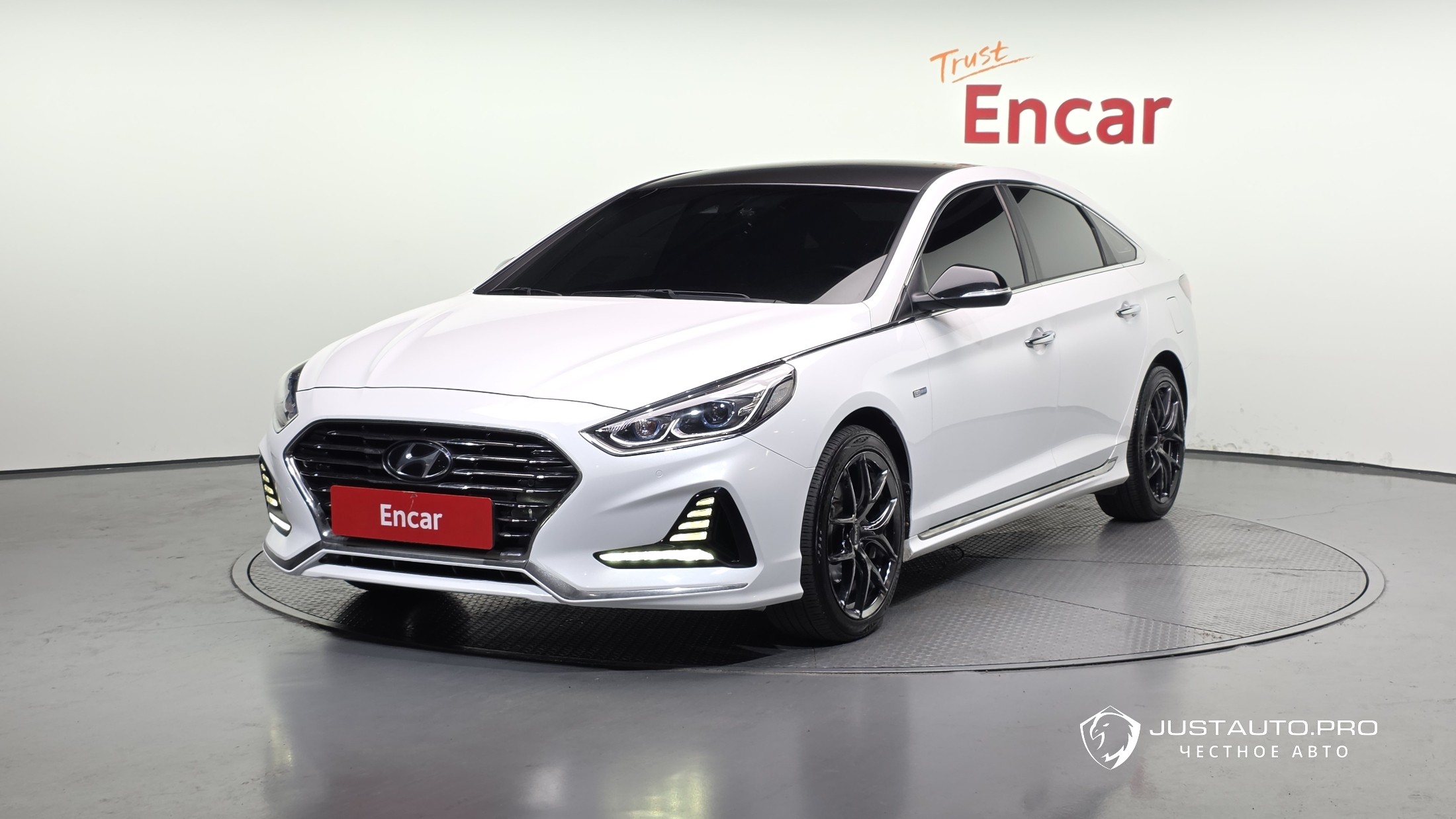 Автомобиль Hyundai Sonata