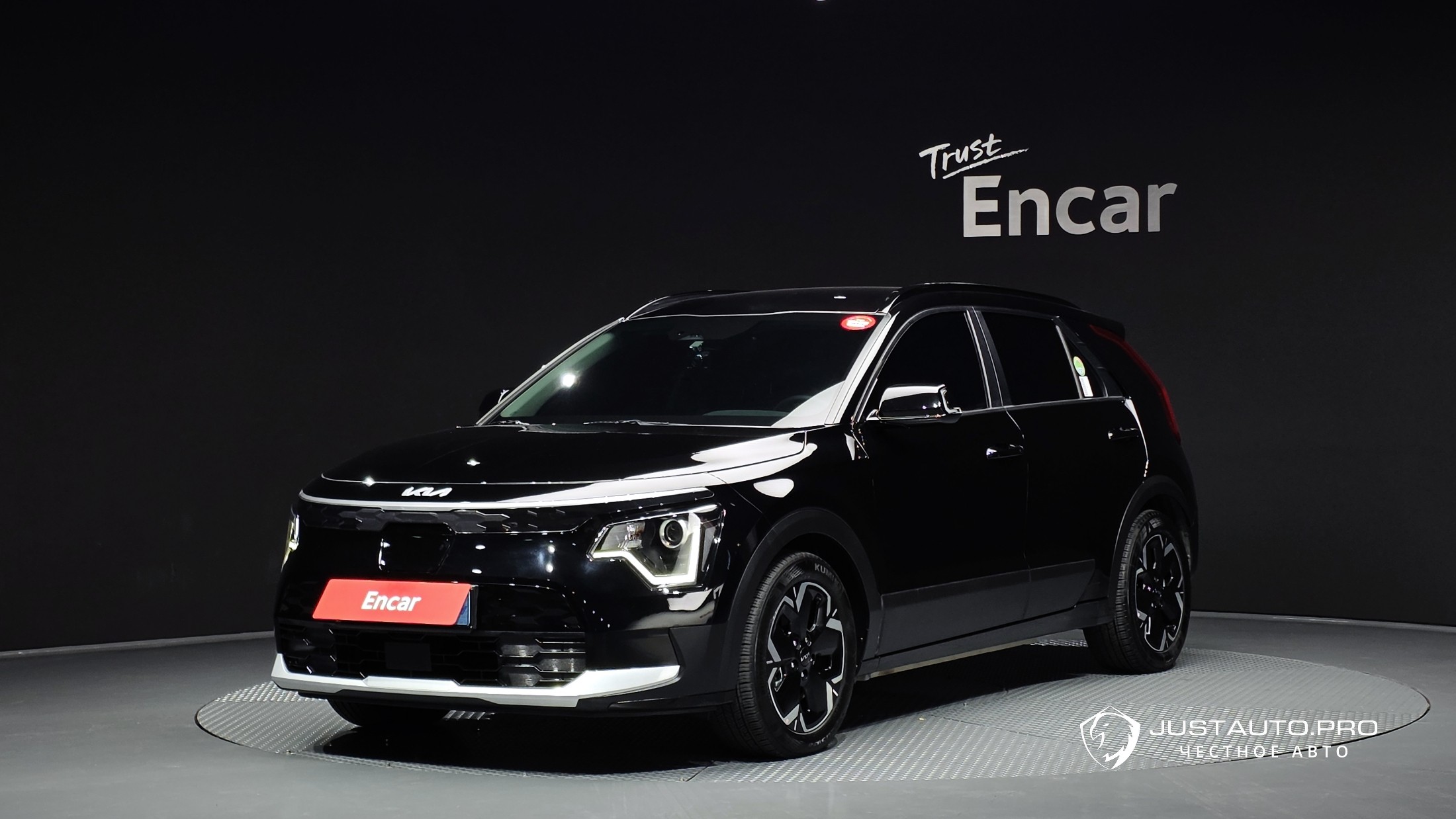Автомобиль Kia Niro