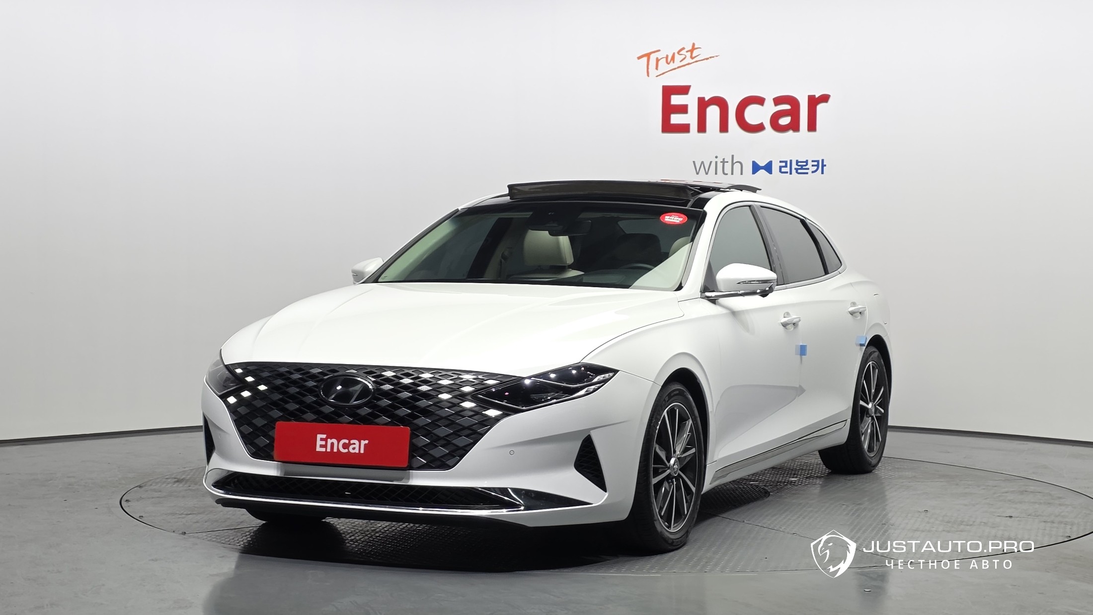 Автомобиль Hyundai Grandeur