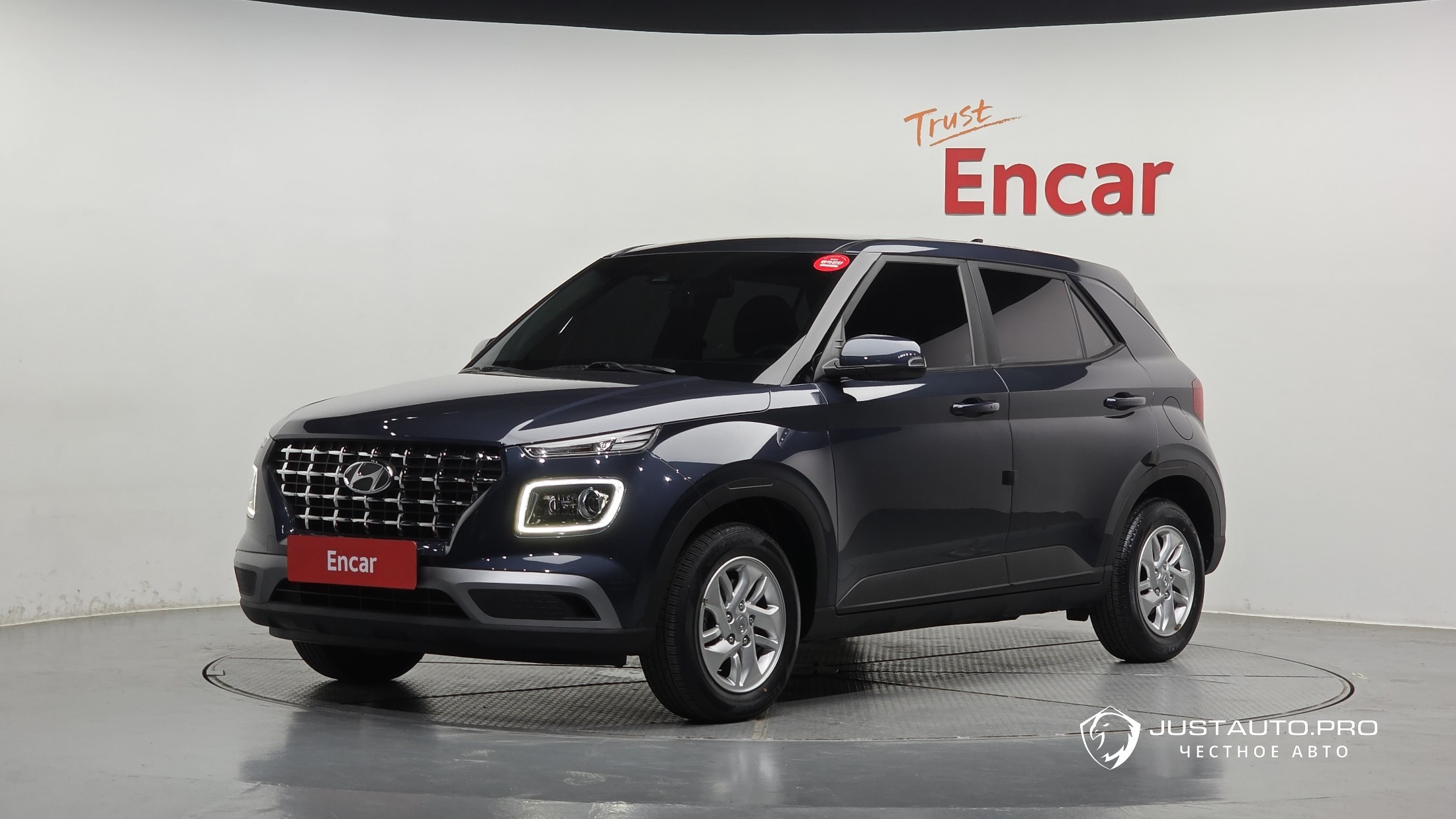 Автомобиль Hyundai Venue