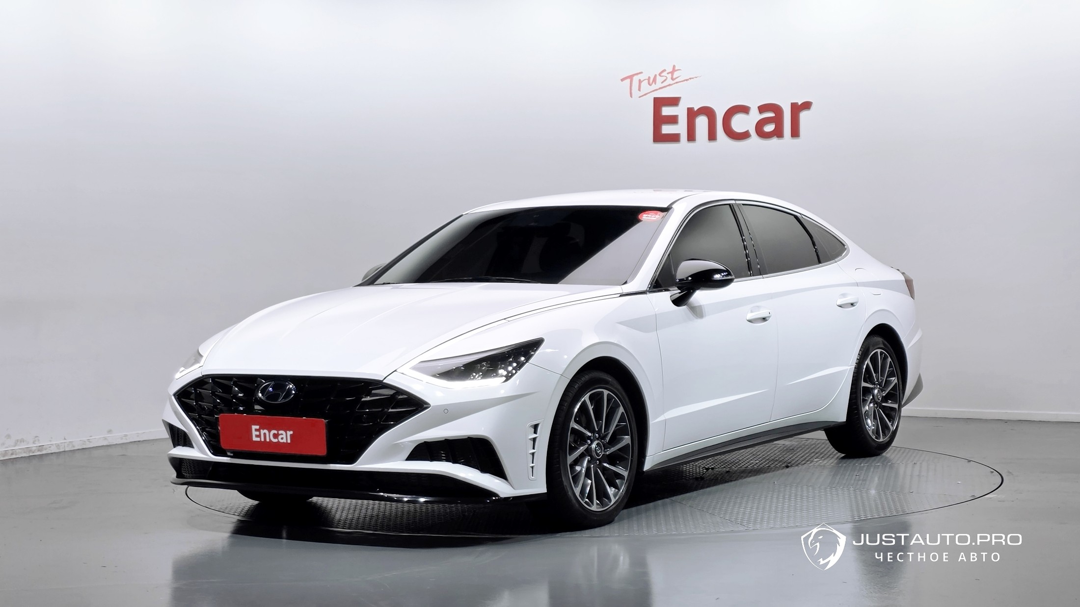 Автомобиль Hyundai Sonata