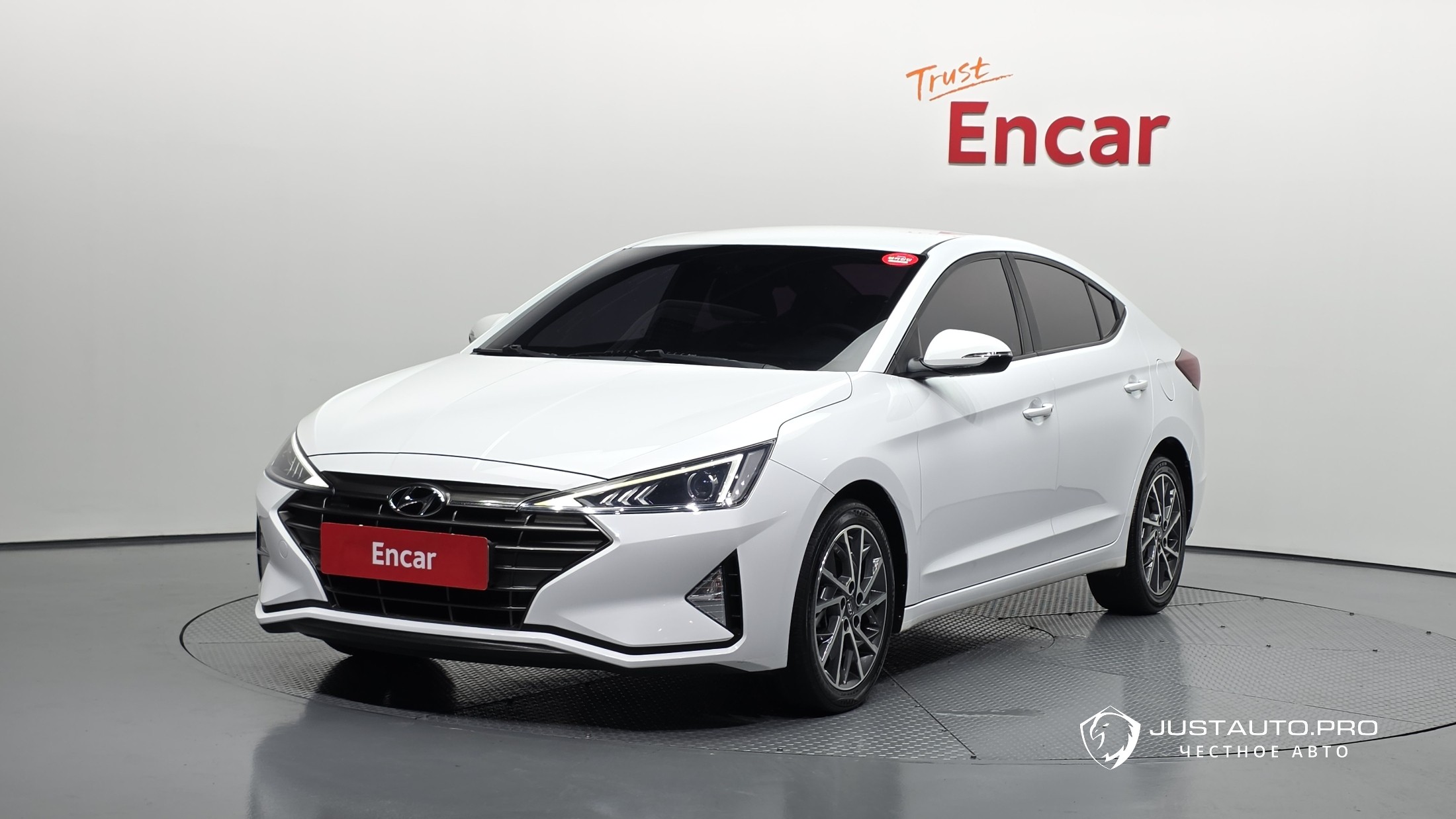 Автомобиль Hyundai AVANTE