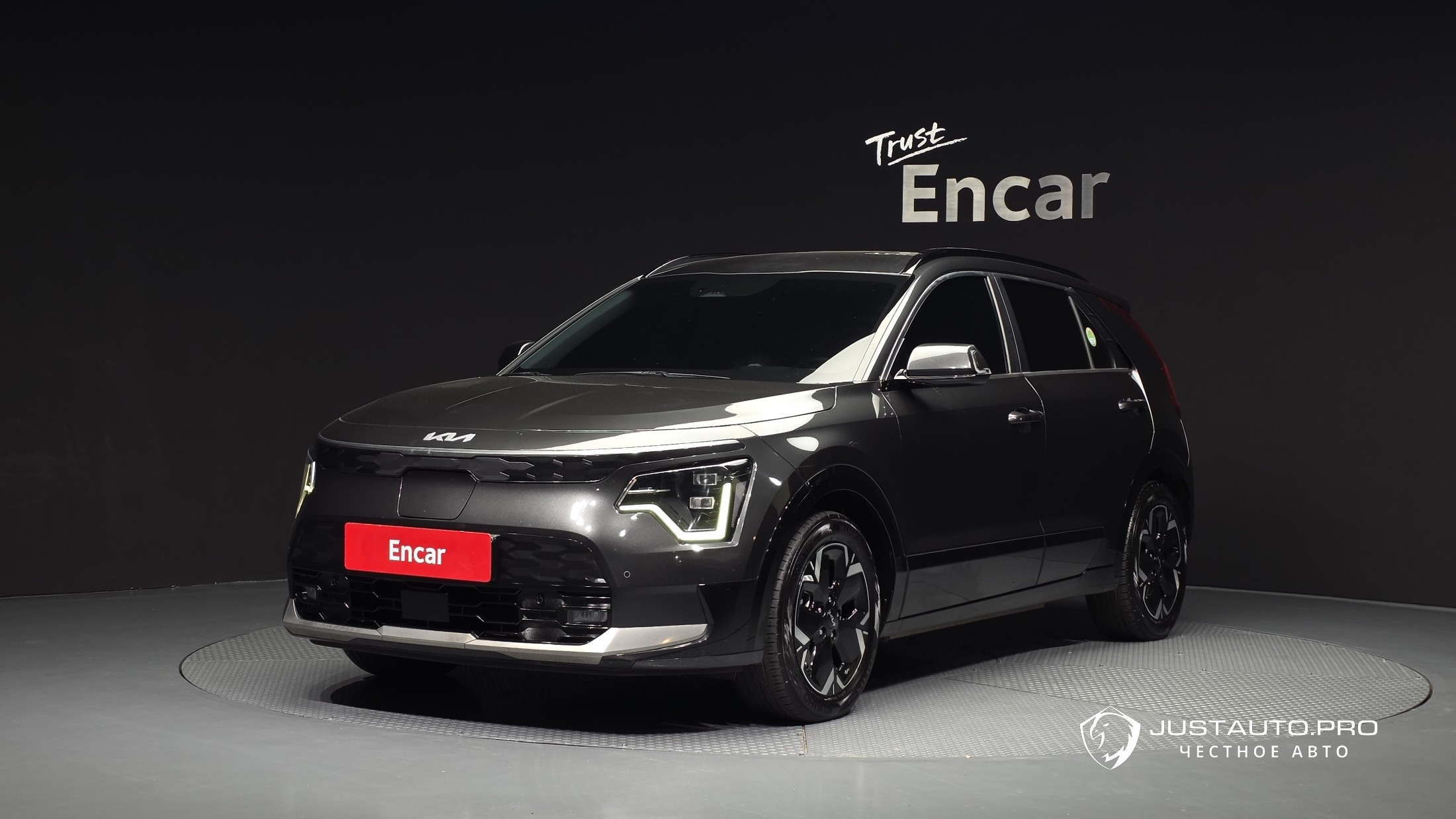 Автомобиль Kia Niro