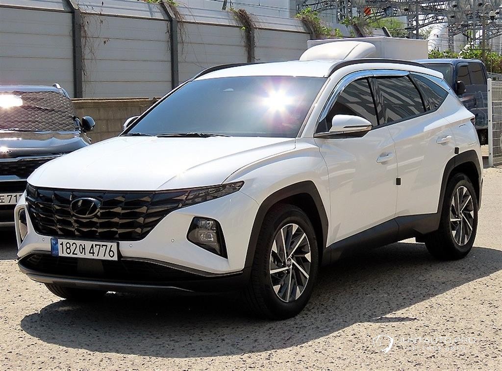 Автомобиль Hyundai Tucson