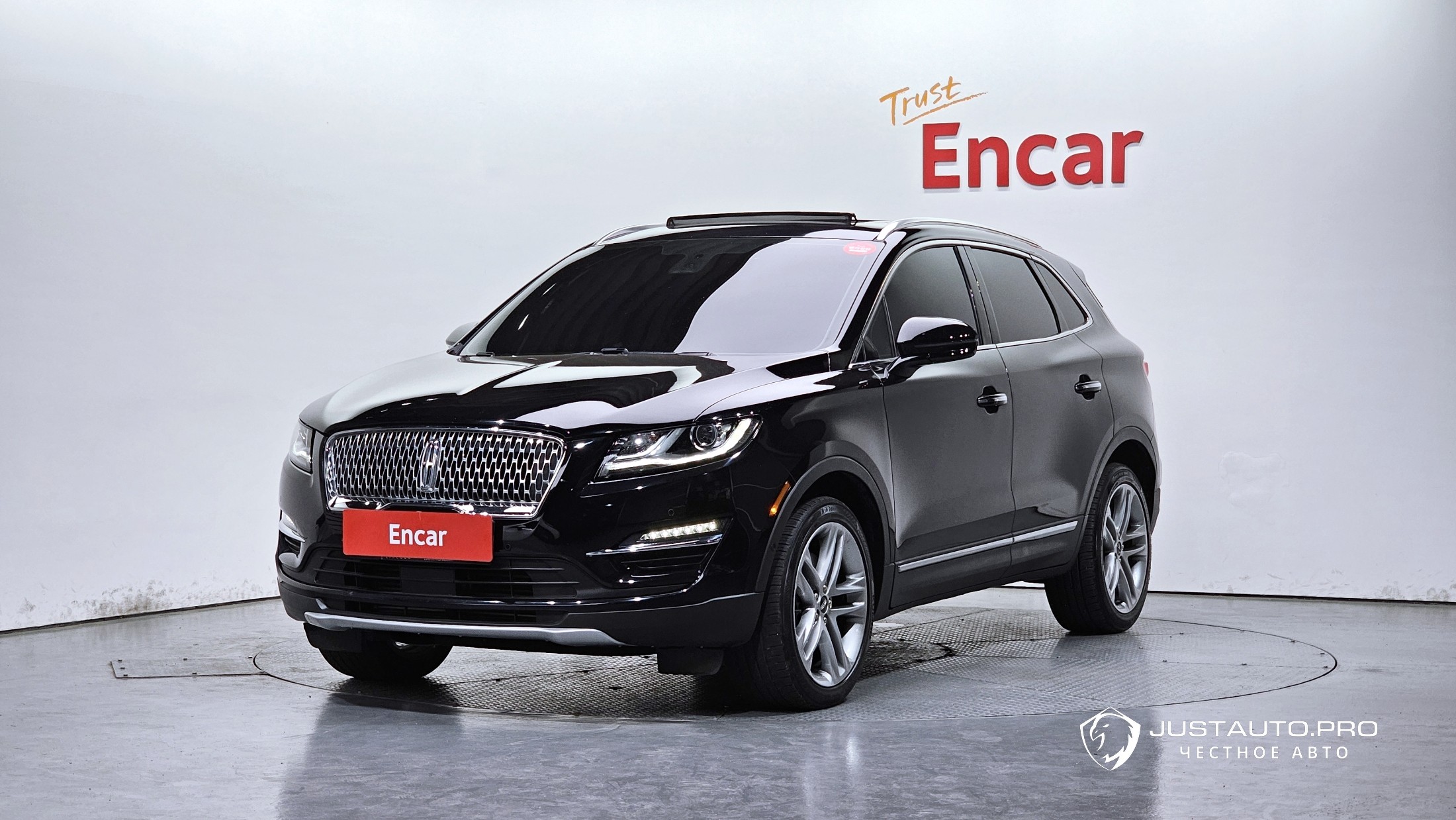 Автомобиль Lincoln MKC