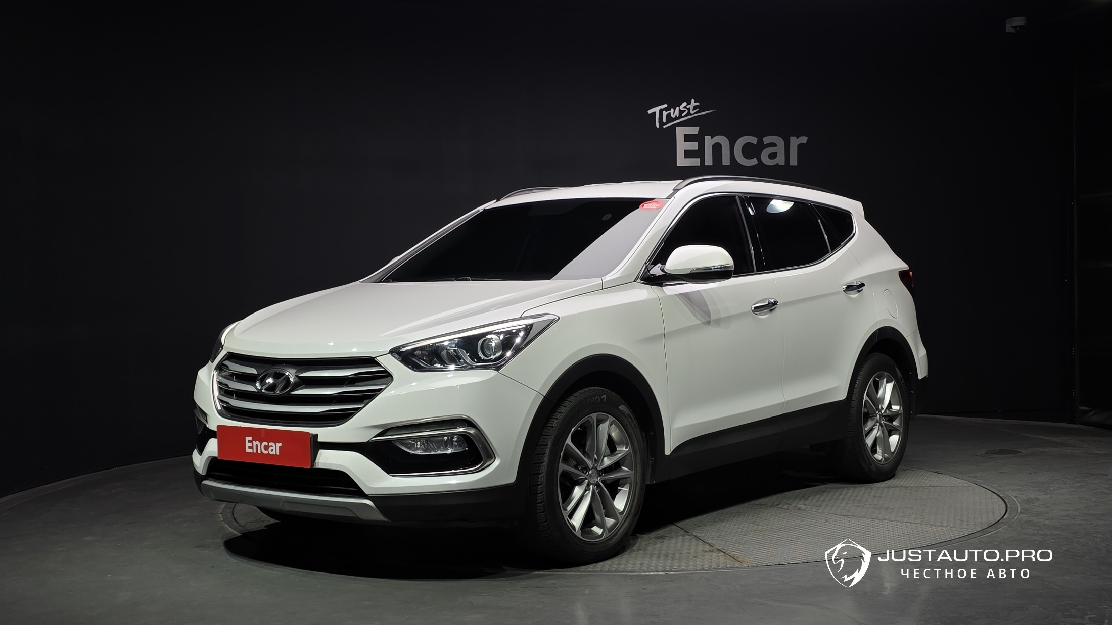 Автомобиль Hyundai Santafe
