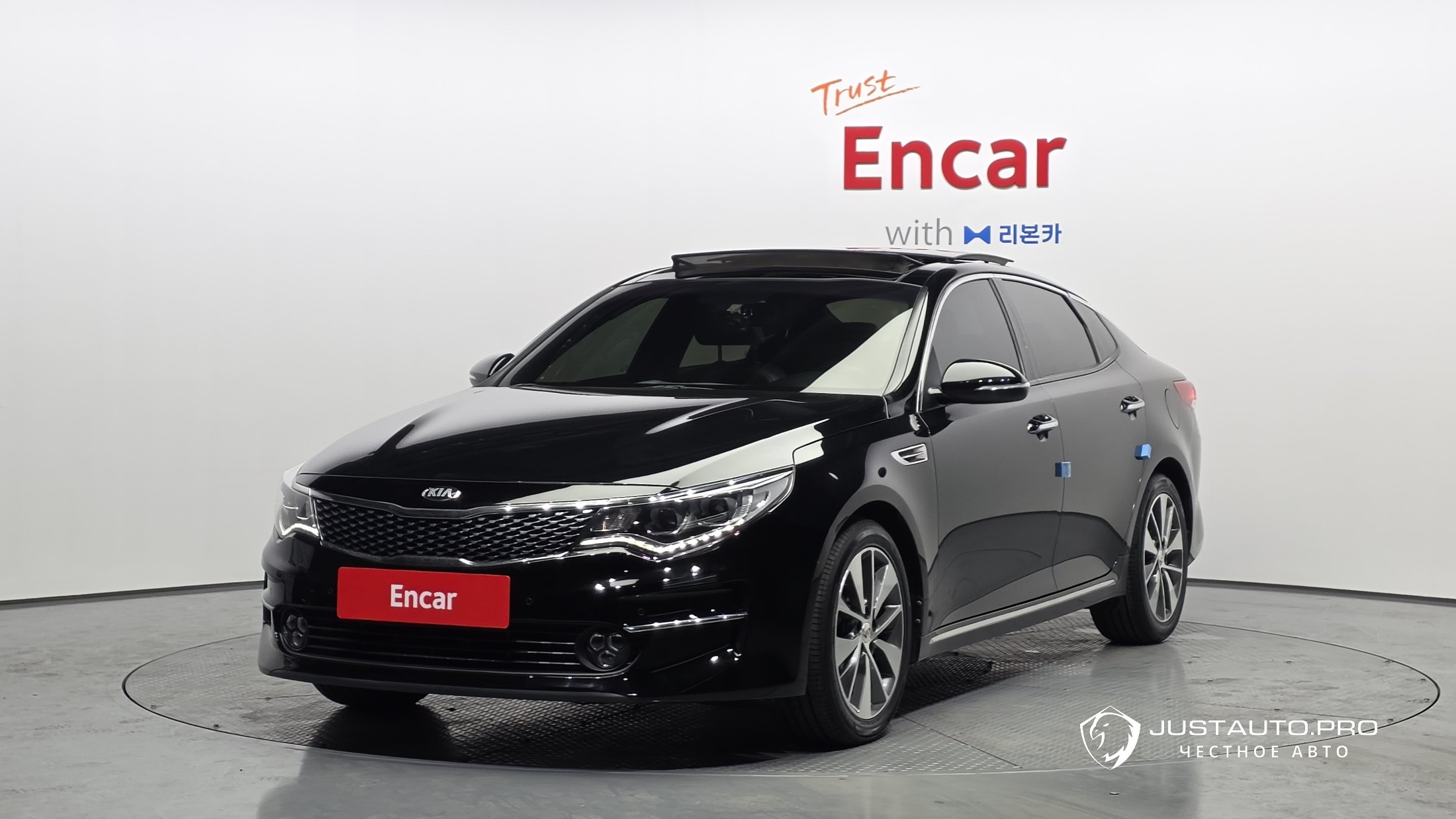 Автомобиль Kia K5
