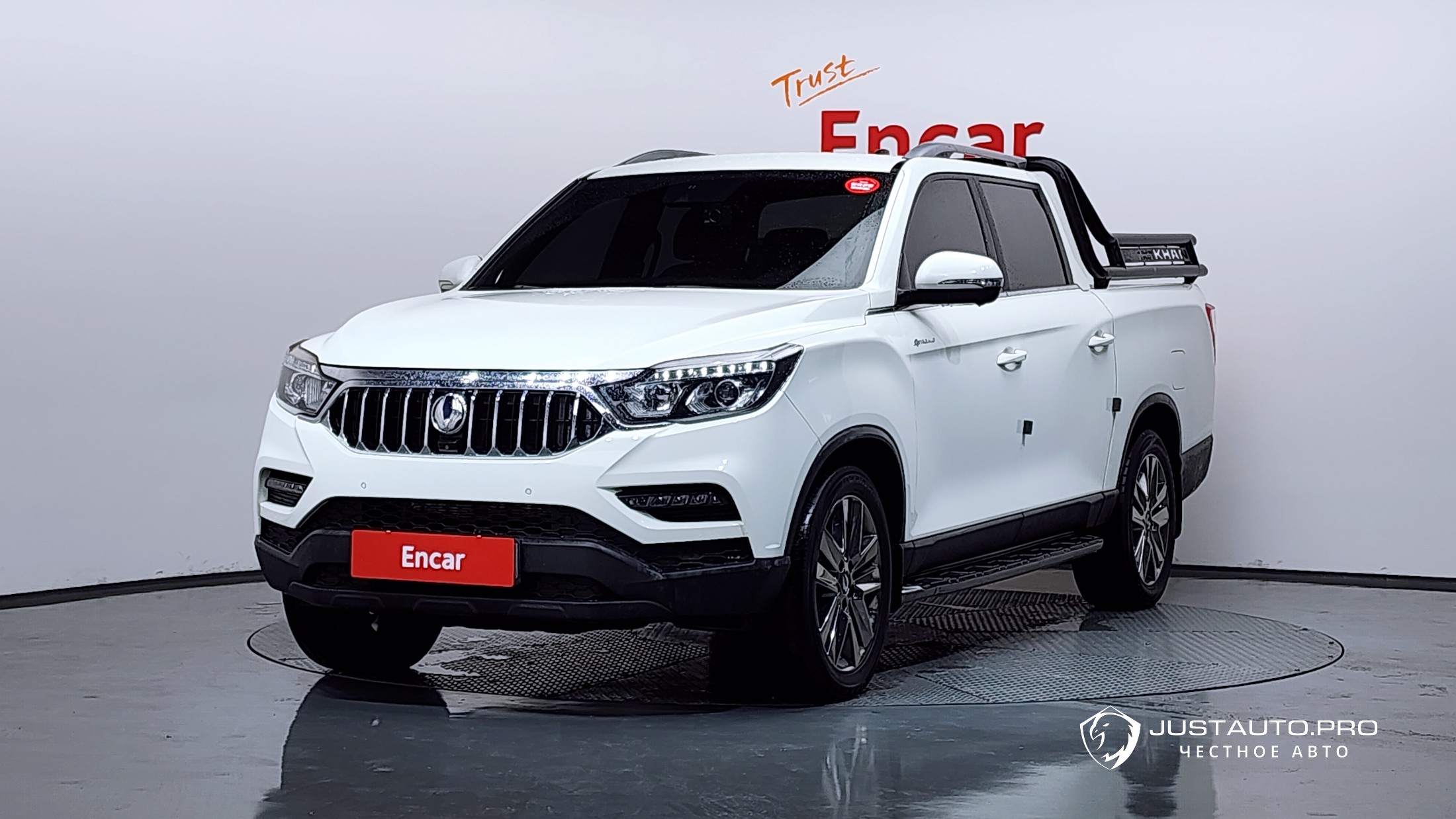 Автомобиль KG_Mobility_Ssangyong Rexton