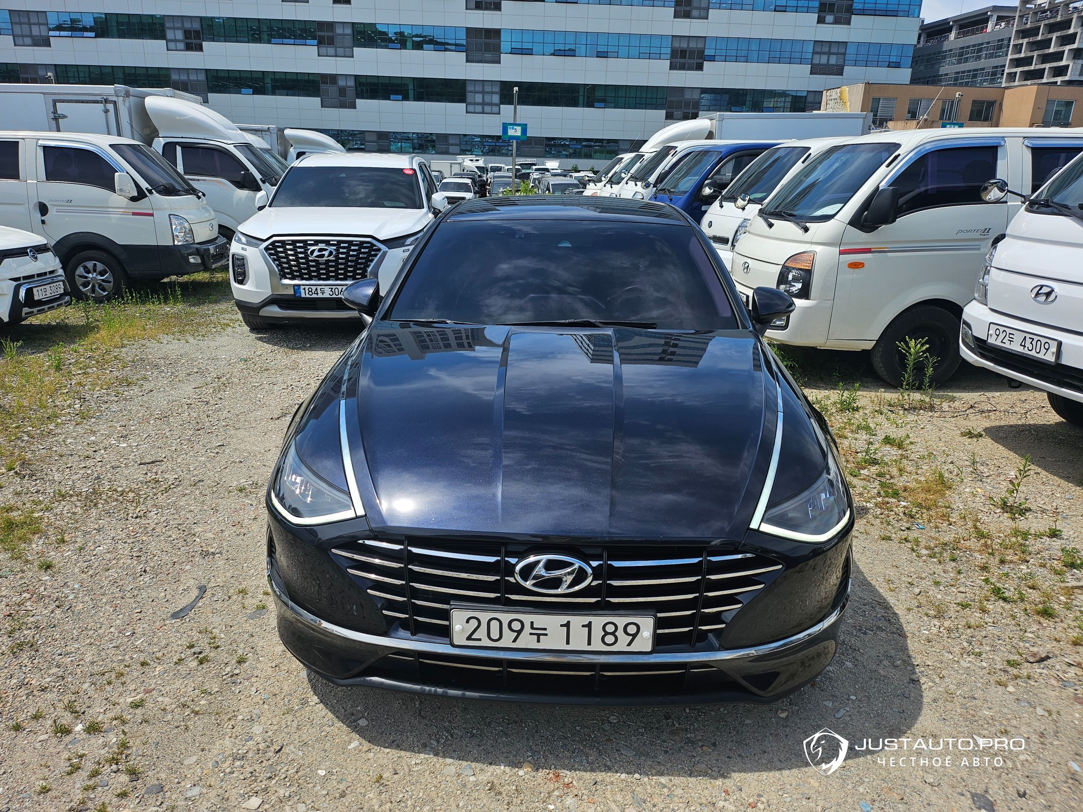 Автомобиль Hyundai Sonata