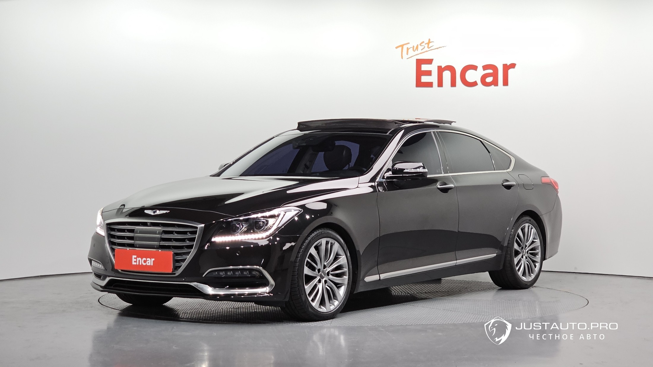 Автомобиль Genesis G80