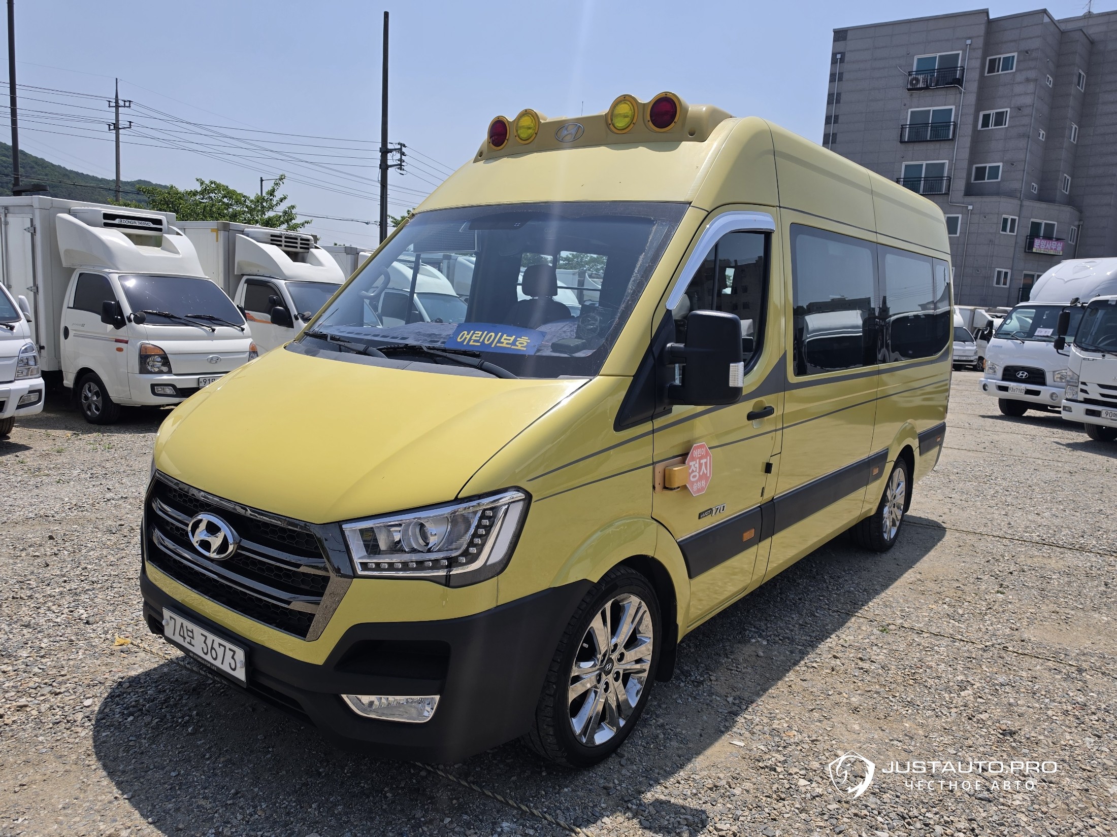 Автомобиль Hyundai Solati