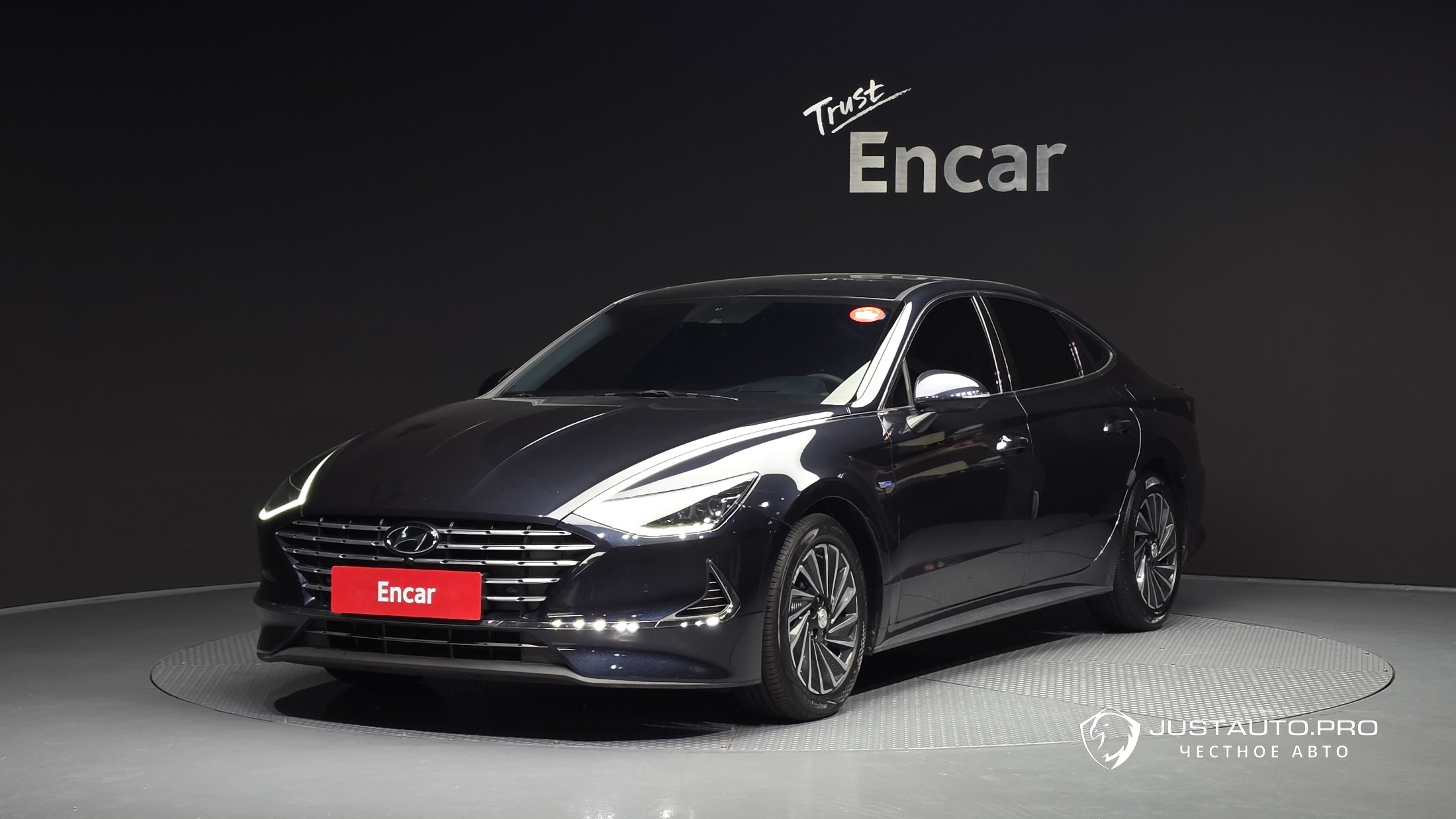 Автомобиль Hyundai Sonata