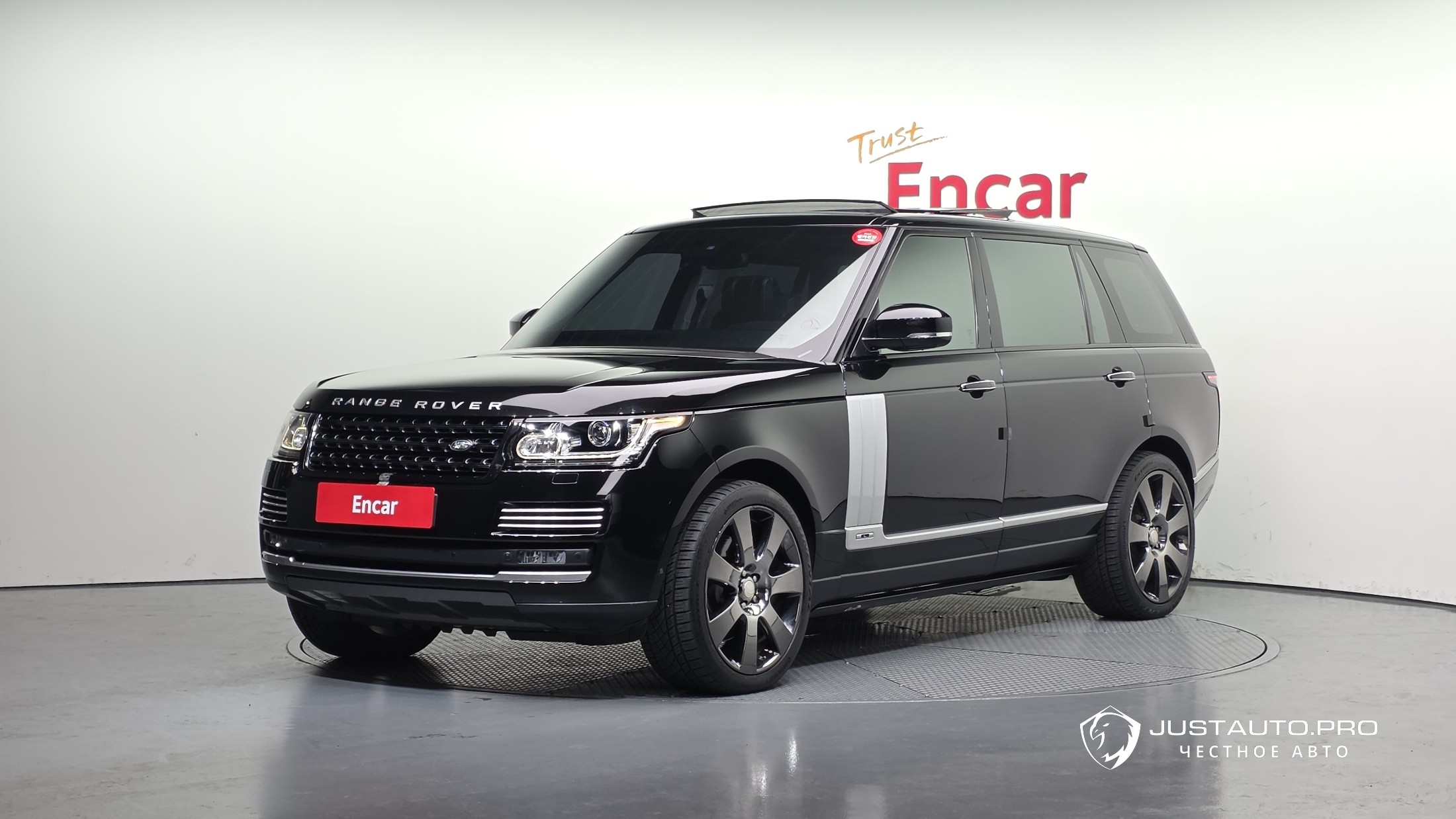 Автомобиль Land Rover Range Rover